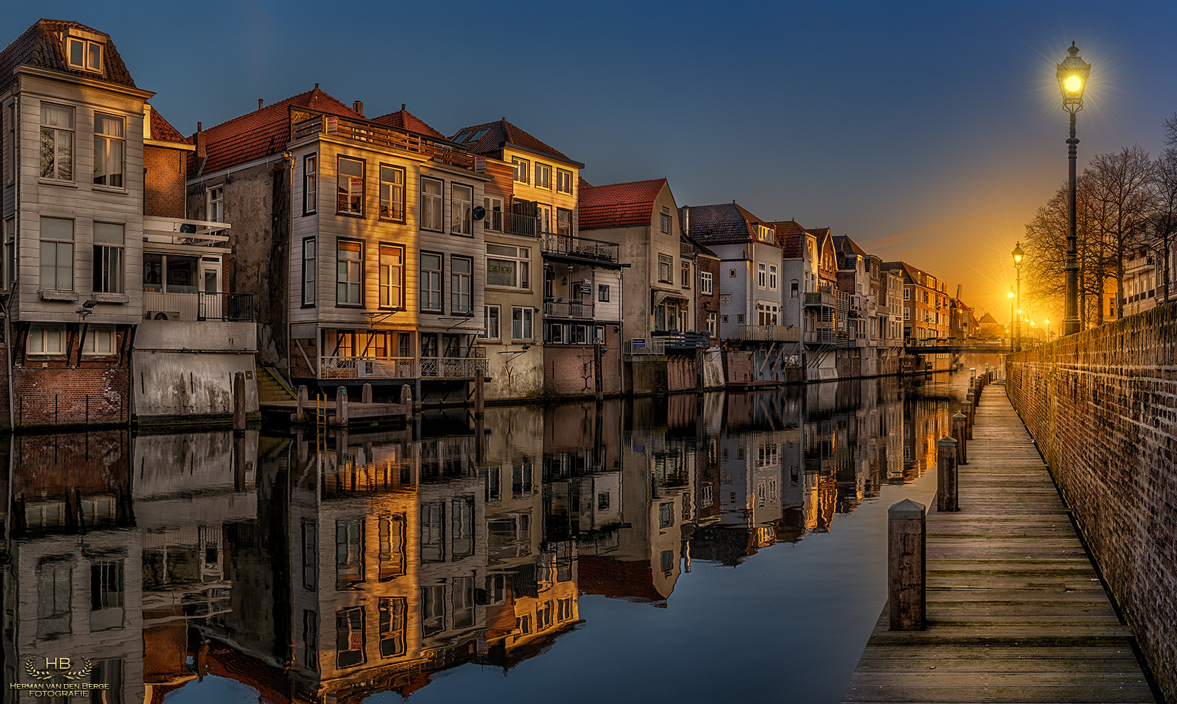 Reflections of Gorinchem by Herman van den Berge / 500px