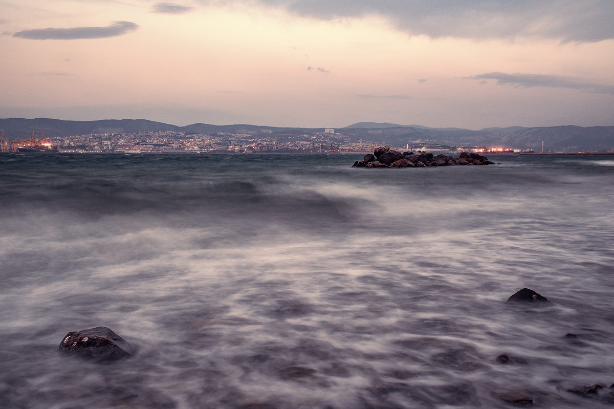 Nikon D3 + AF-S Nikkor 35mm f/1.8G sample photo. Bora (trieste, italy) photography