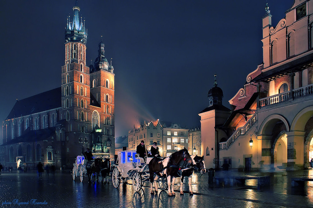 Magic night in Cracow by Ryszard Kosmala on 500px.com