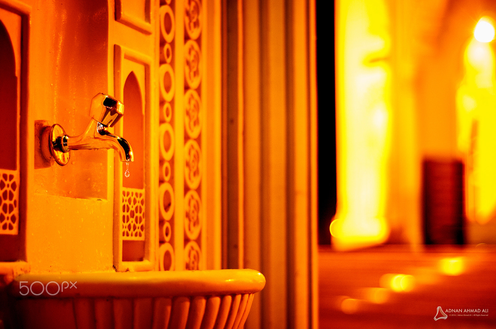 Nikon D40 + Nikon AF Nikkor 50mm F1.8D sample photo. Islamic architecture photography