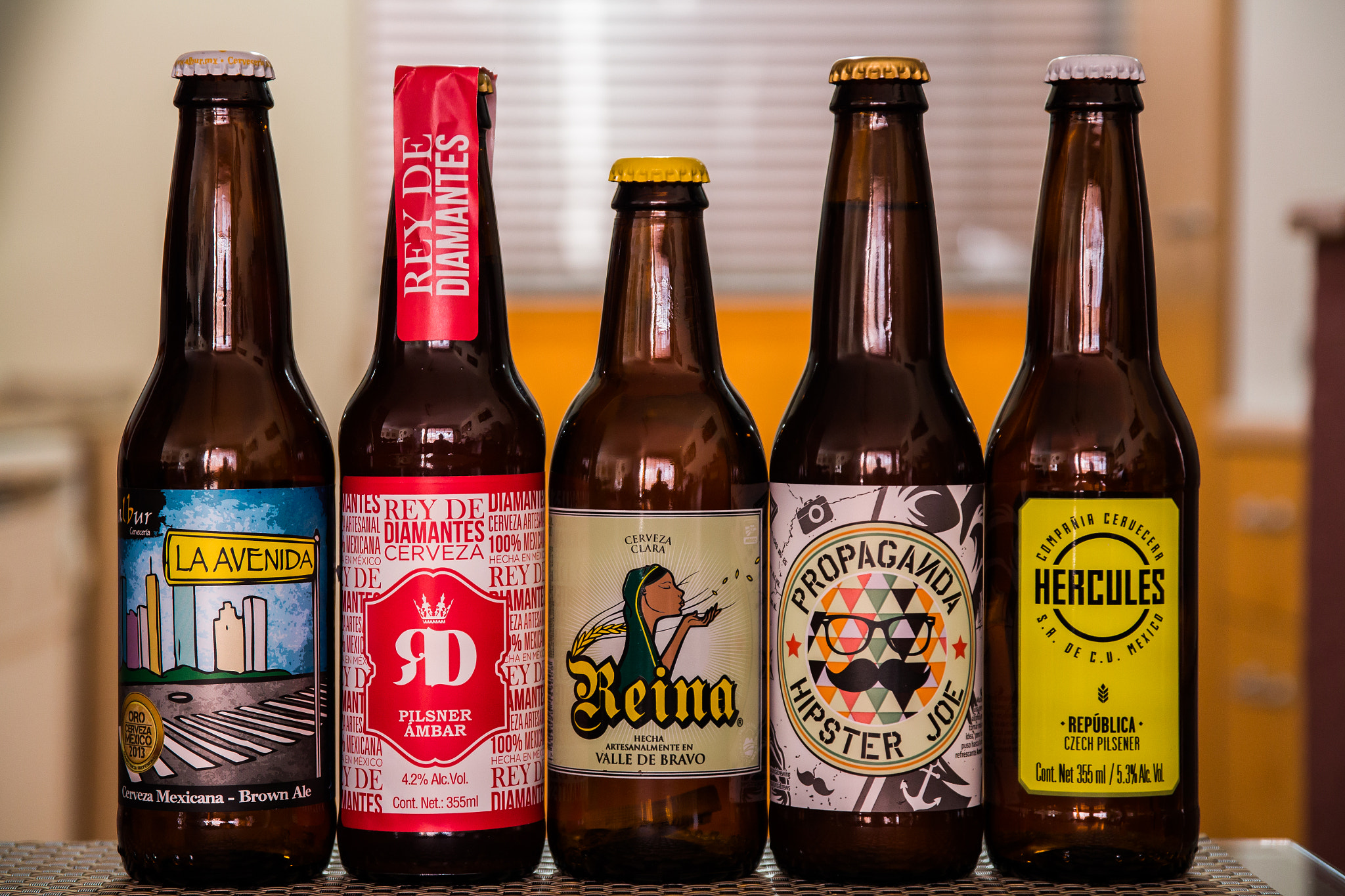 Sigma 17-70mm F2.8-4 DC Macro OS HSM sample photo. Cerveza artesanal photography