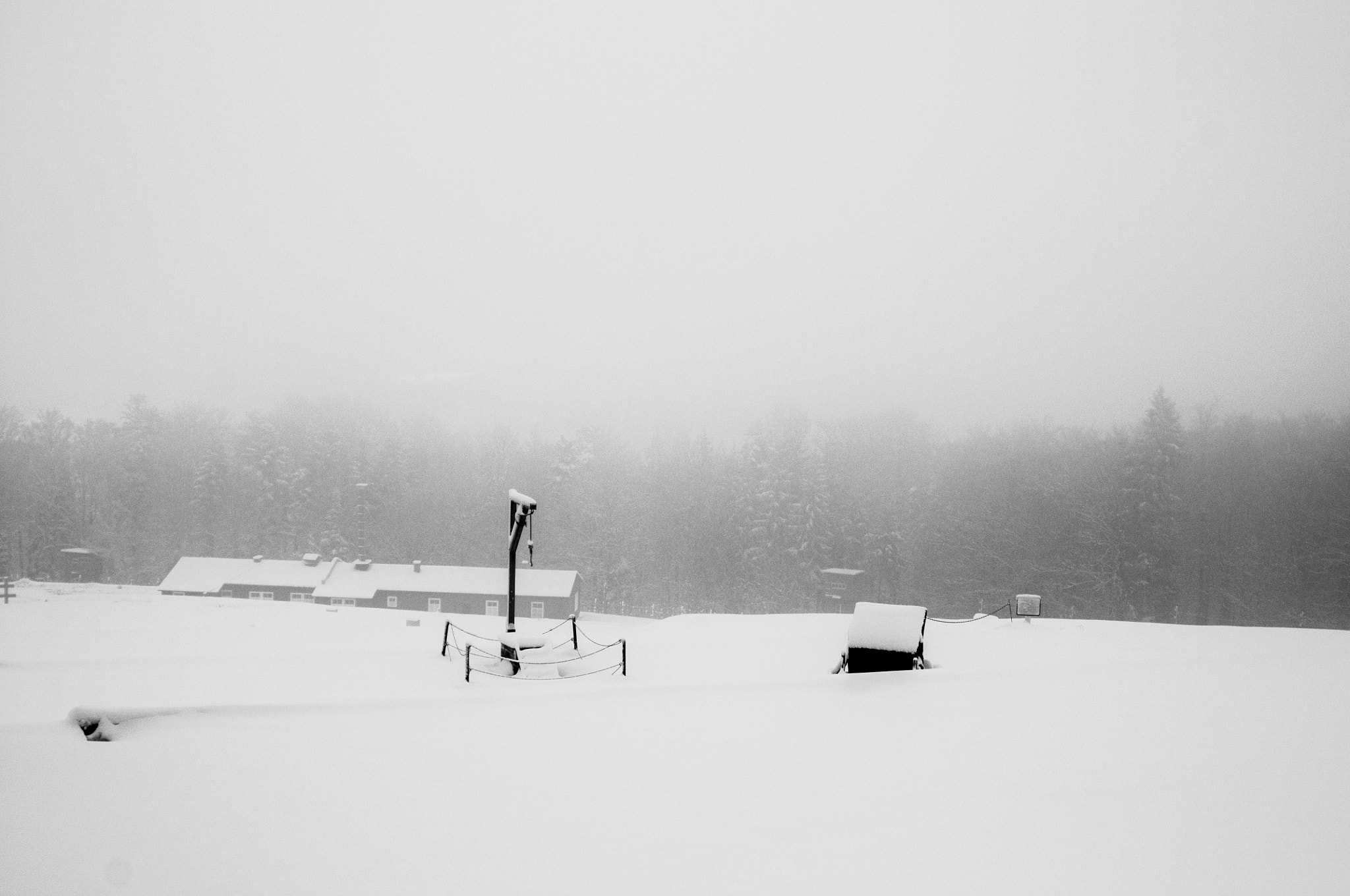 Nikon D300 + AF Zoom-Nikkor 35-135mm f/3.5-4.5 N sample photo. Le struthof 2 - france photography