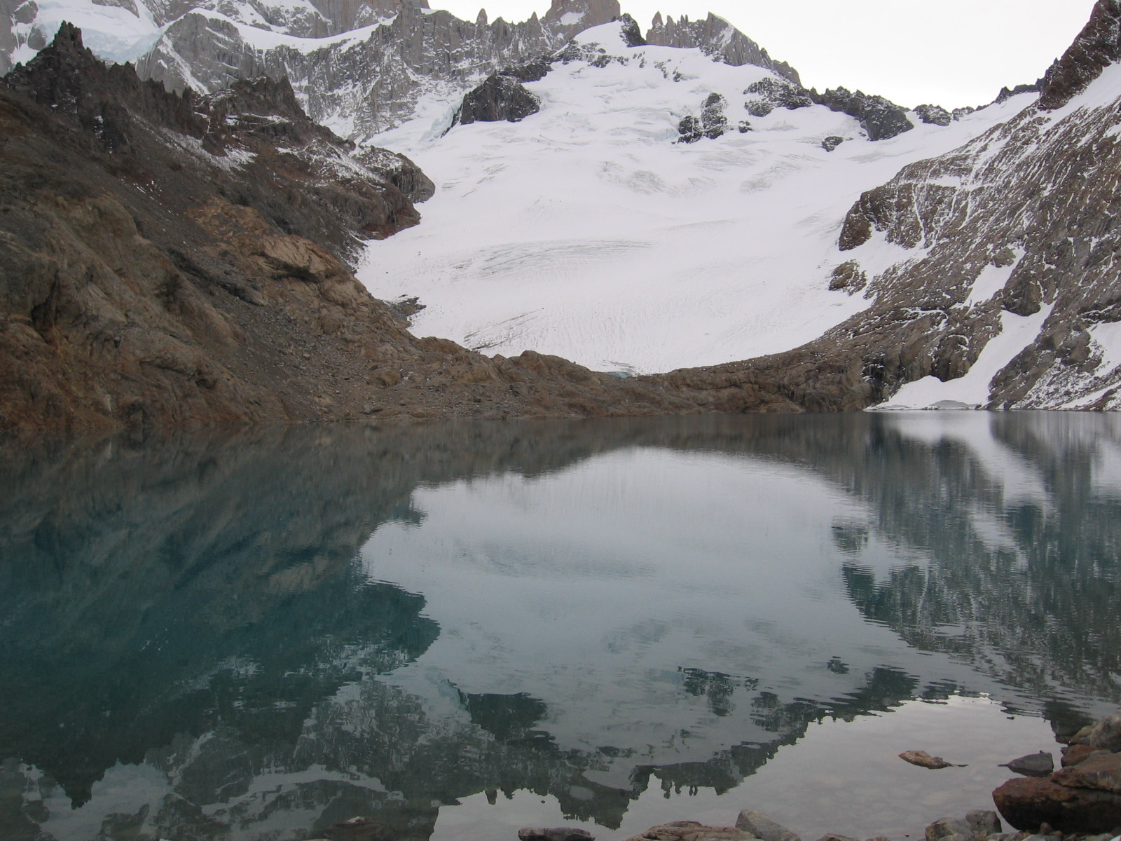 Canon POWERSHOT A520 sample photo. The lake at the mountain top photography