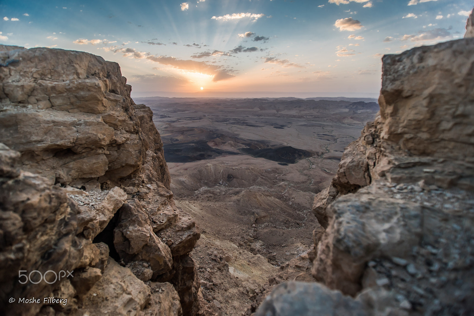 Nikon D810 + Sigma 17-35mm F2.8-4 EX Aspherical sample photo. Good morning desert photography