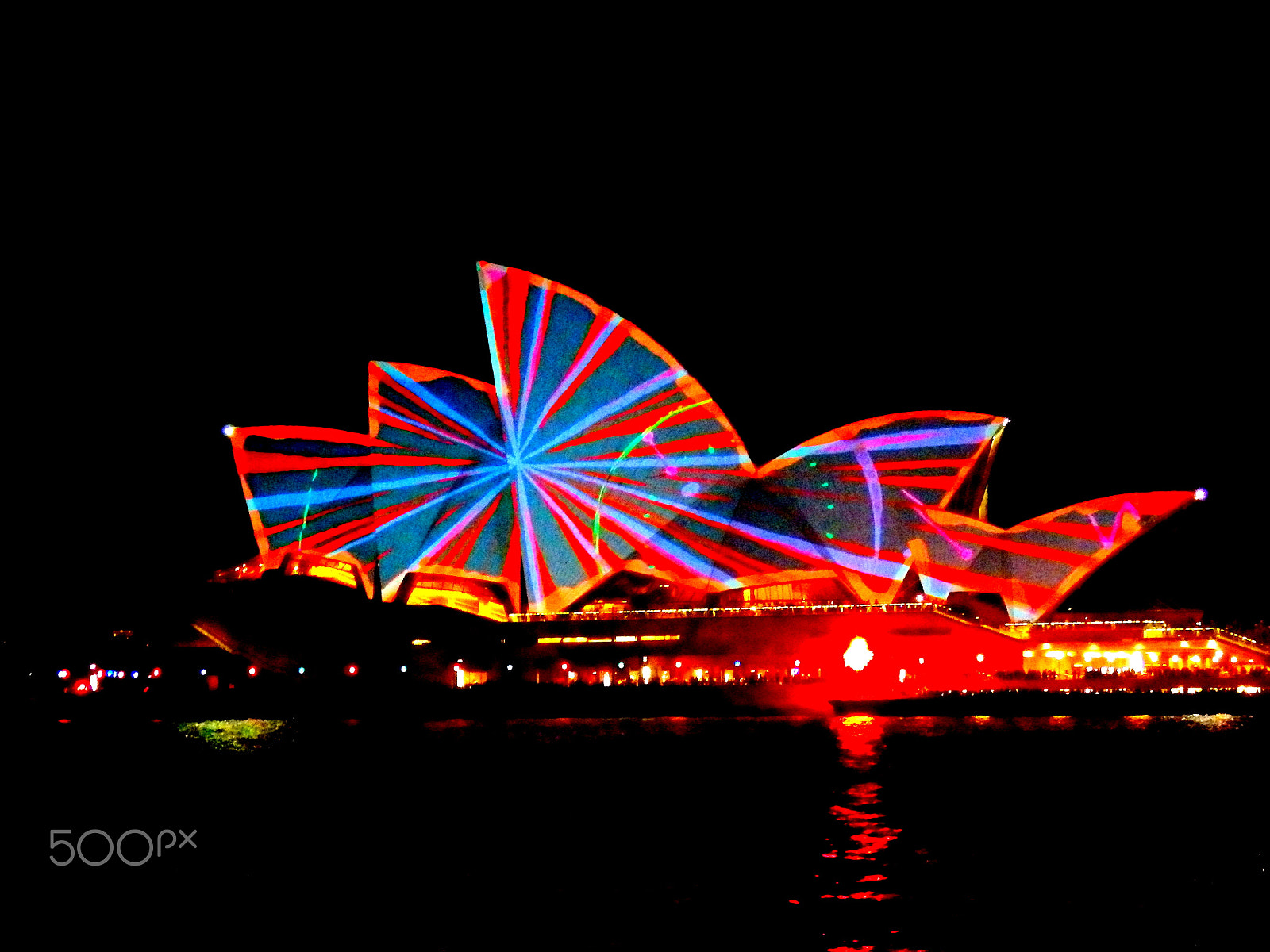 Olympus SZ-16,DZ-105 sample photo. Vivid sydney photography