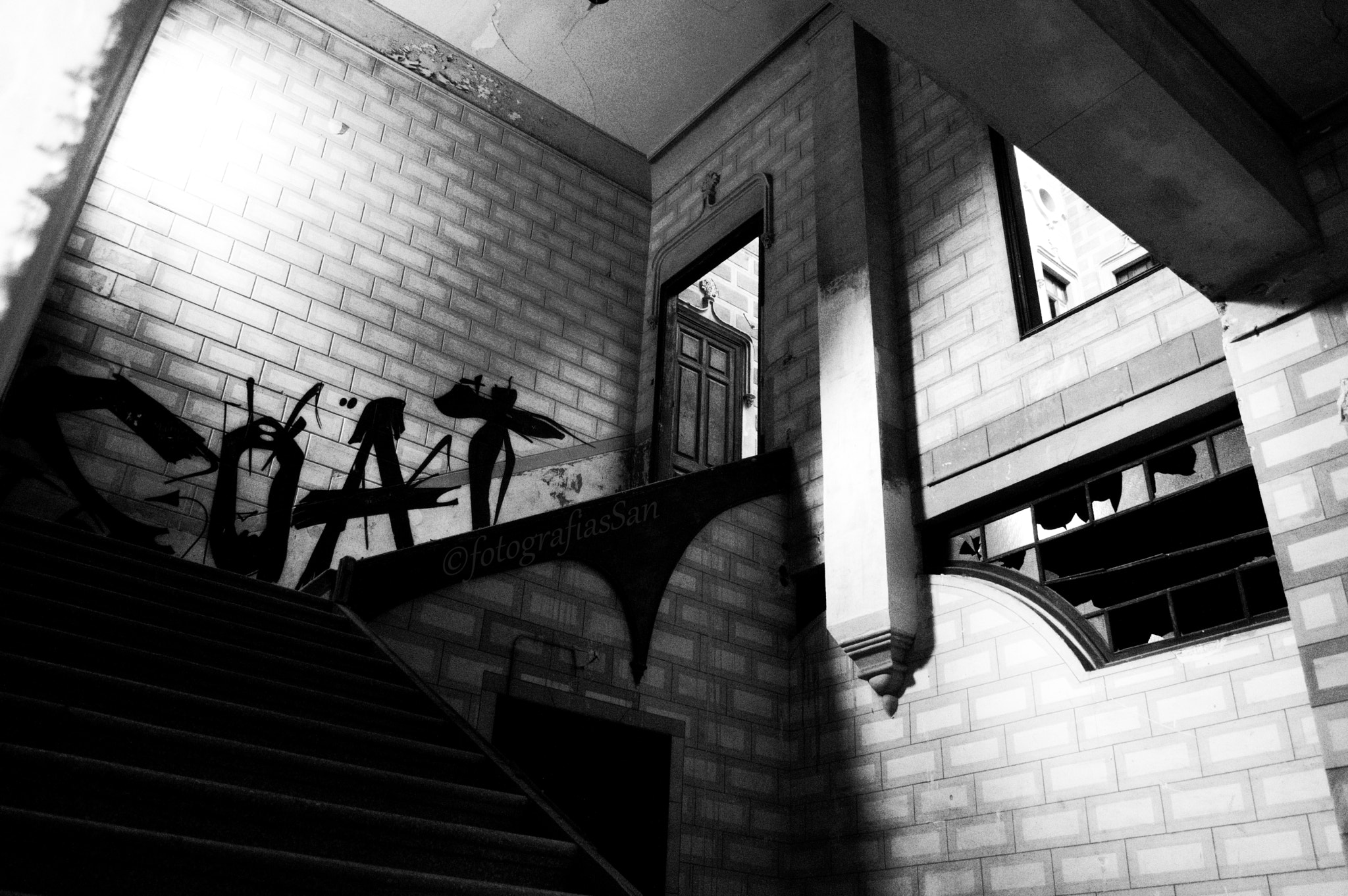 18.00 - 55.00 mm f/3.5 - 5.6 sample photo. Abandonado photography