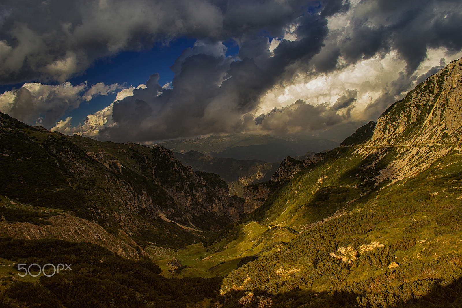 Canon EF-S 18-55mm F3.5-5.6 sample photo. Enchanted valley photography