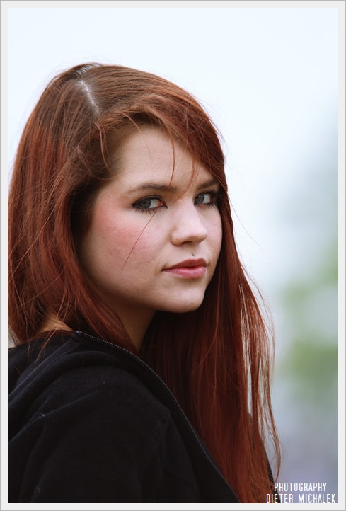 Sigma 70-200mm F2.8 EX DG OS HSM sample photo. Beauty photography