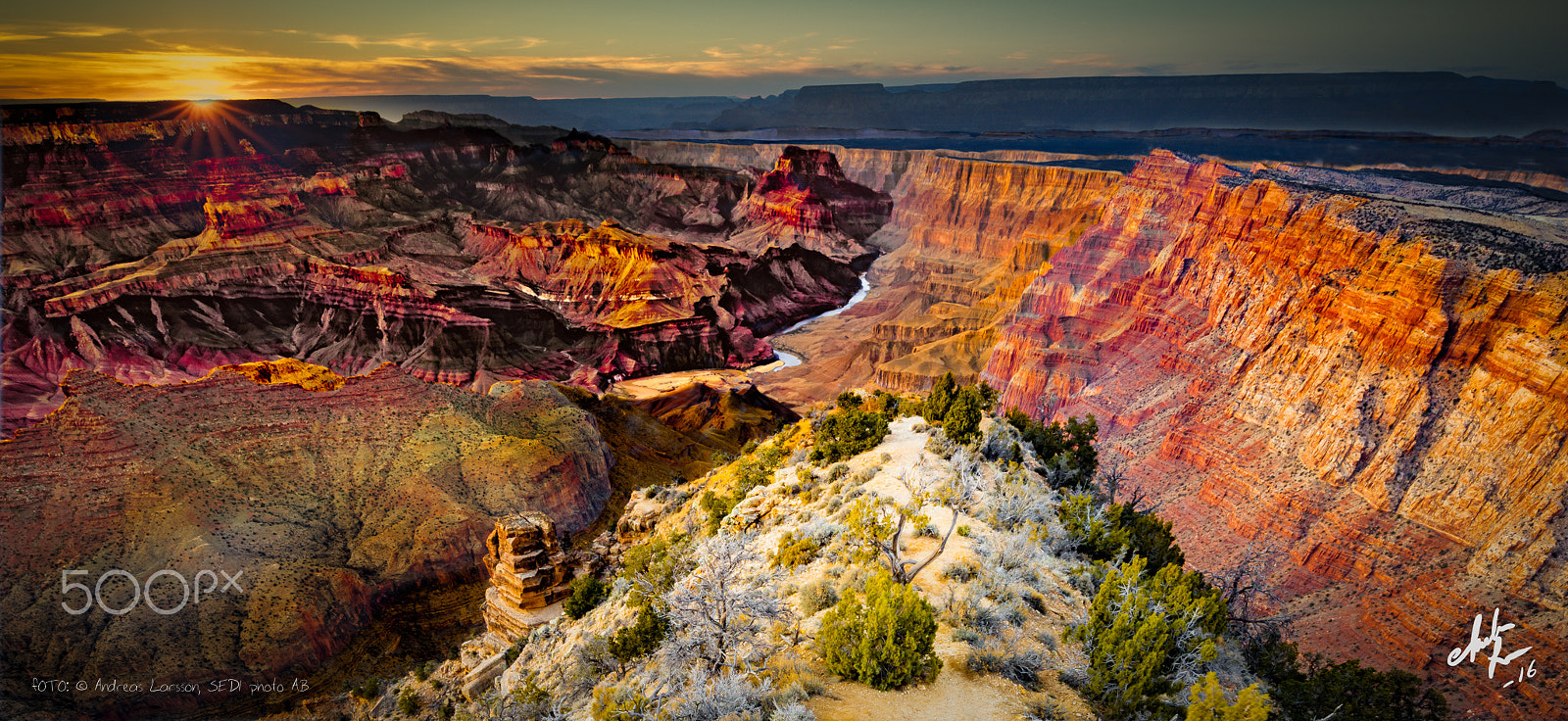 Canon EOS 5DS + Canon EF 300mm f/2.8L sample photo. Sunset in grand canyon photography