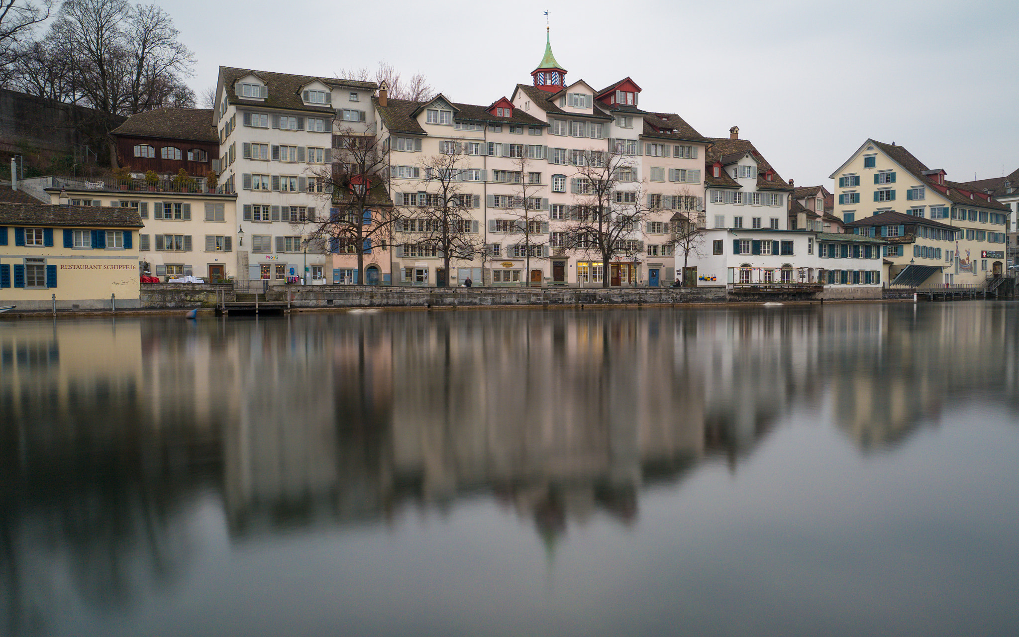 Sony Alpha NEX-6 + Sony E 10-18mm F4 OSS sample photo. Simply zurich 2 photography