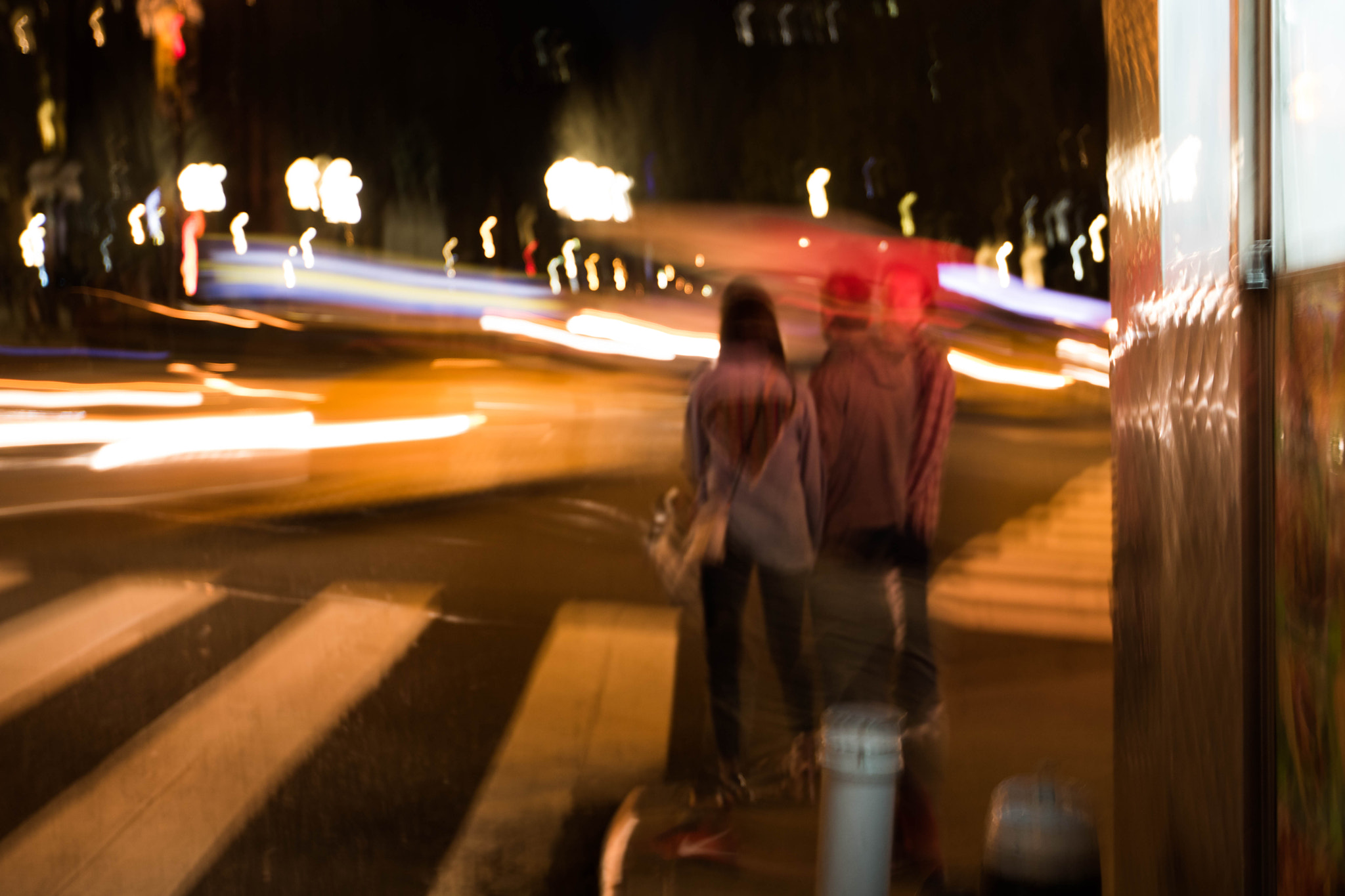Canon EOS 750D (EOS Rebel T6i / EOS Kiss X8i) sample photo. Speeding standing still photography