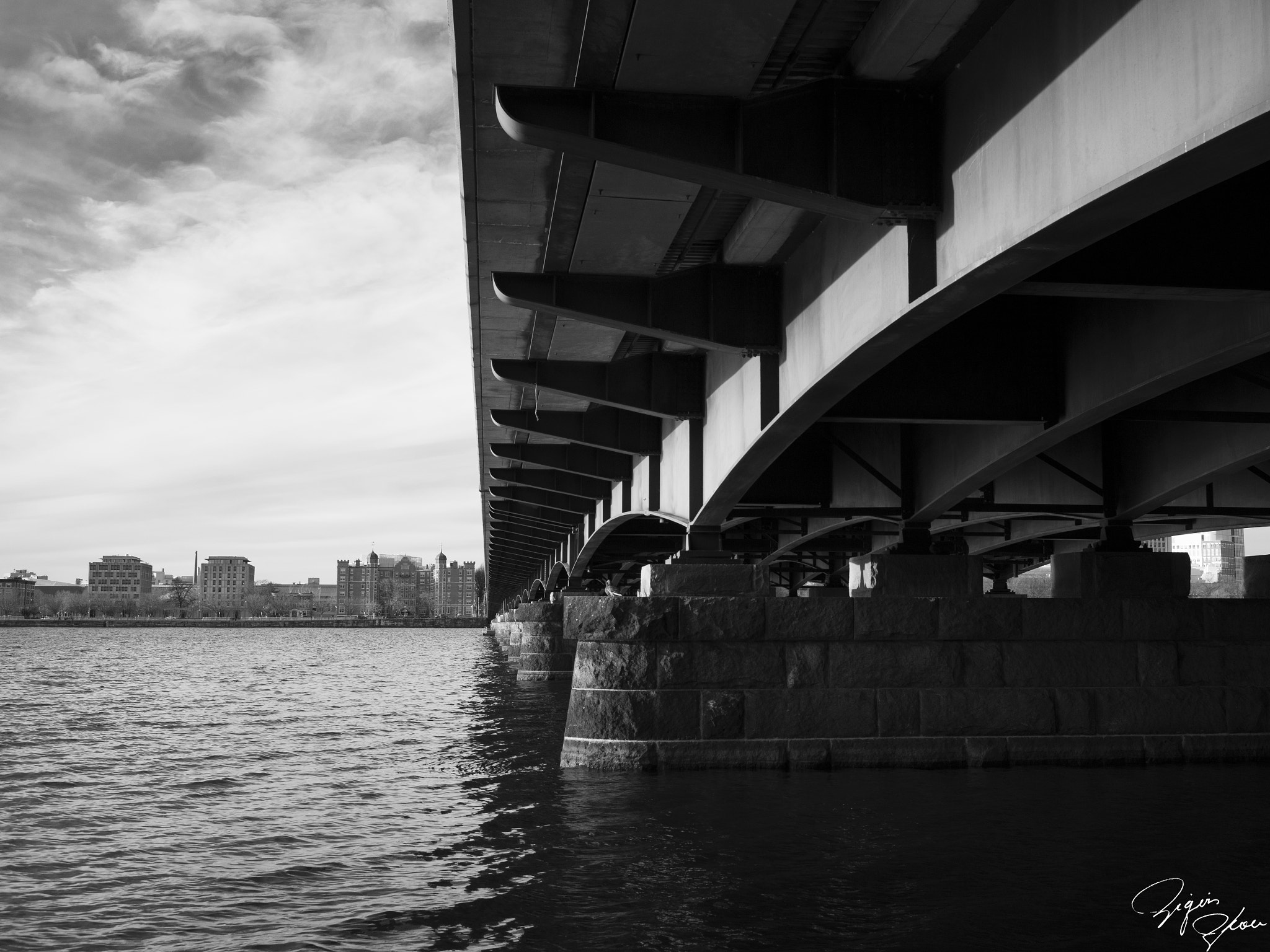 E 35mm F2 sample photo. Boston photography