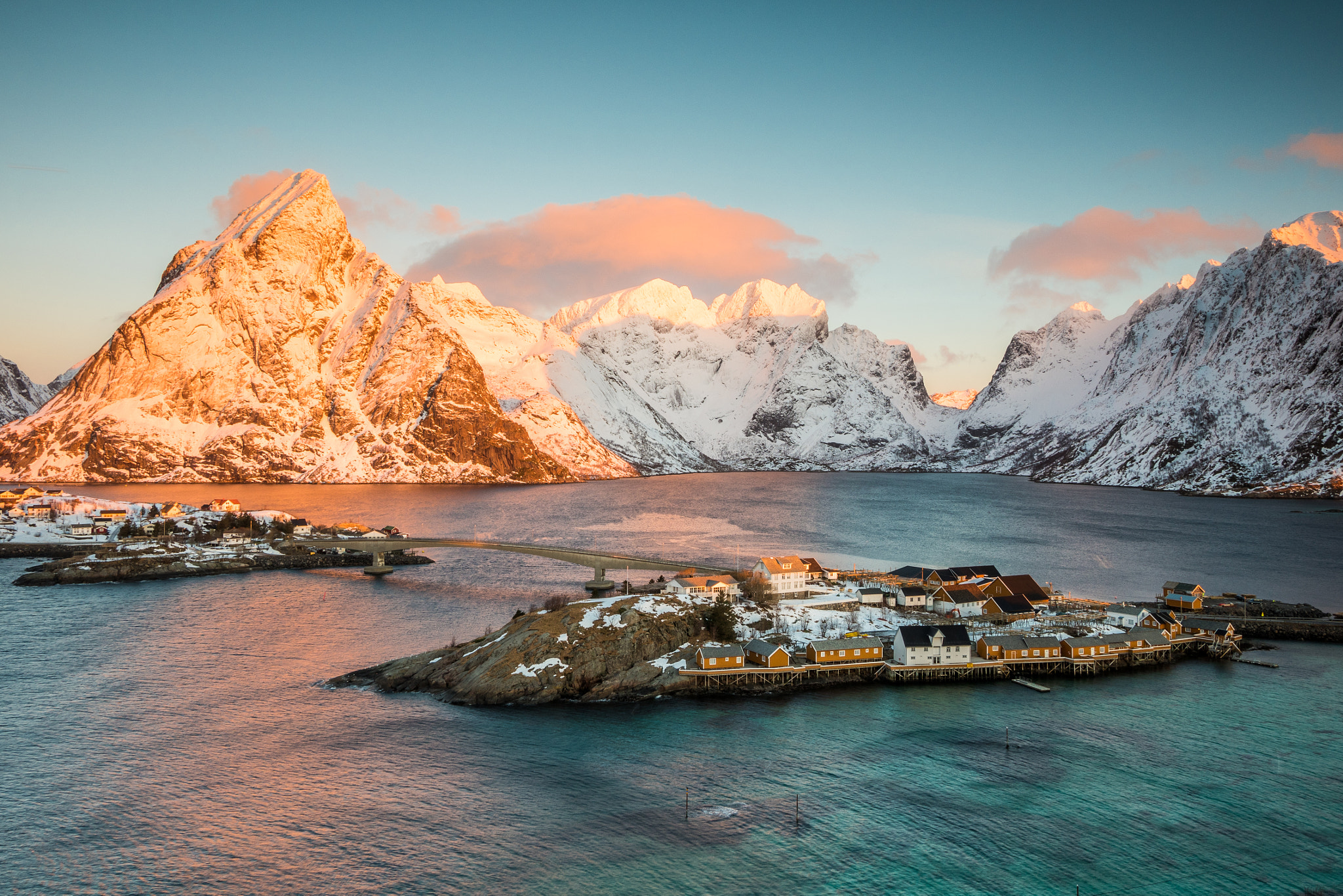 Panasonic Lumix G Vario 7-14mm F4 ASPH sample photo. Lofoten_norwegen photography