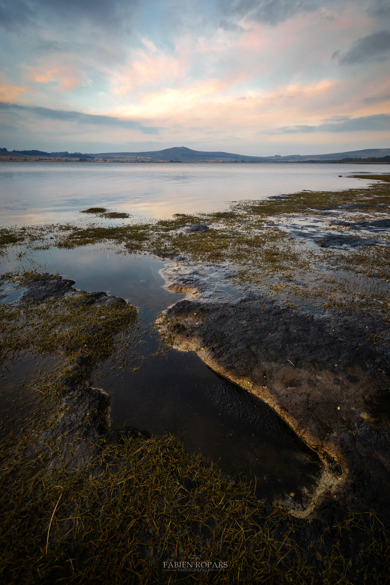 Sony a7 + Tamron SP 24-70mm F2.8 Di VC USD sample photo. Lac de brennilis photography