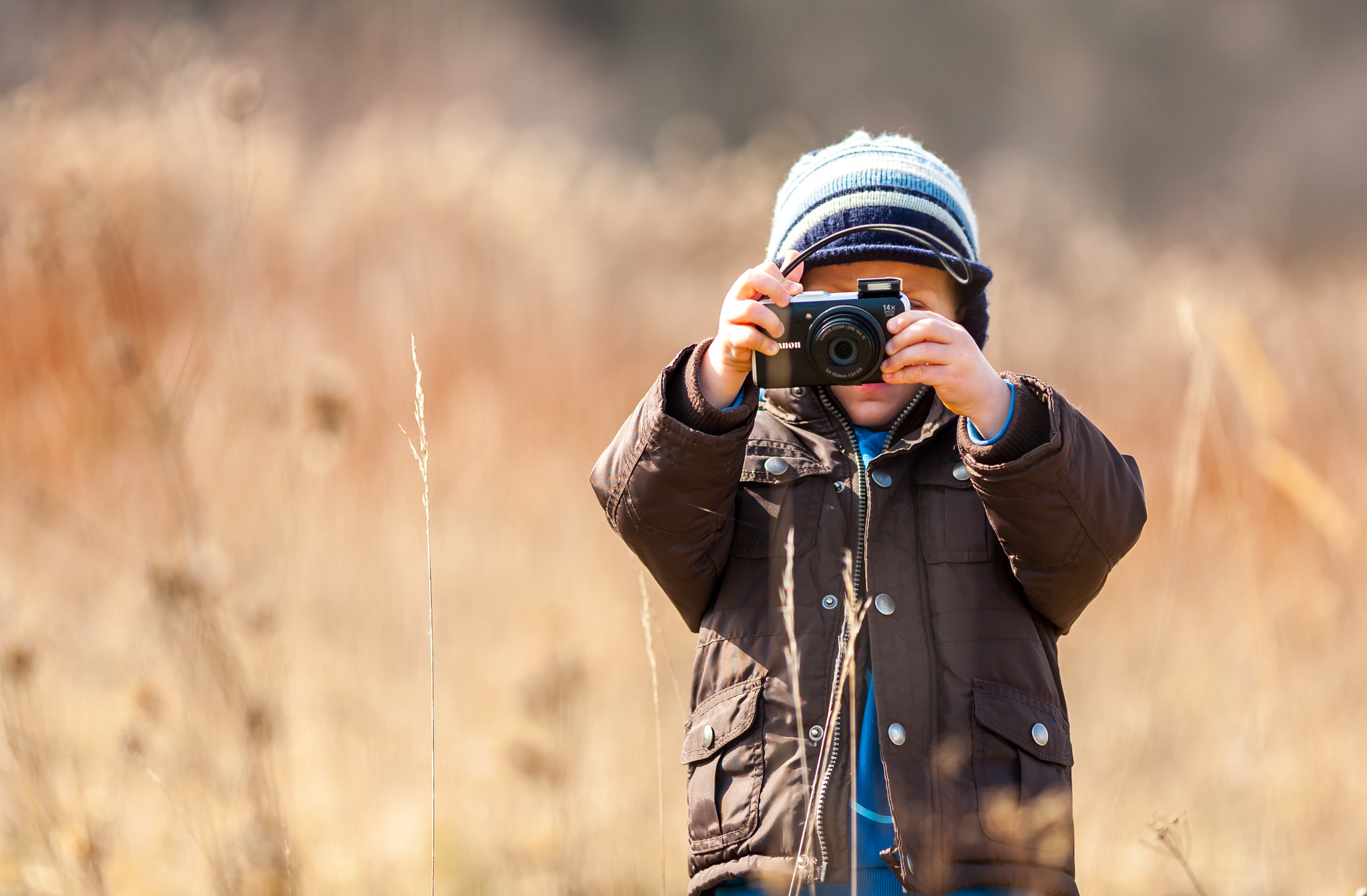 Canon EOS 5D + Canon EF 200mm F2.8L II USM sample photo. Photographer photography