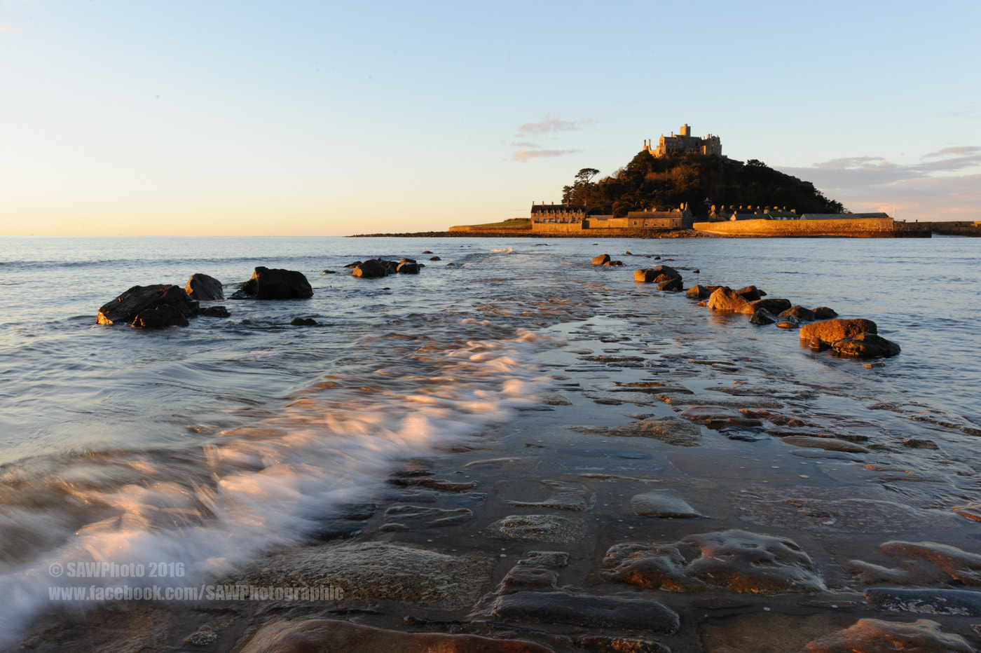Nikon AF Nikkor 24-85mm F2.8-4D IF sample photo. Saint michaels mount photography