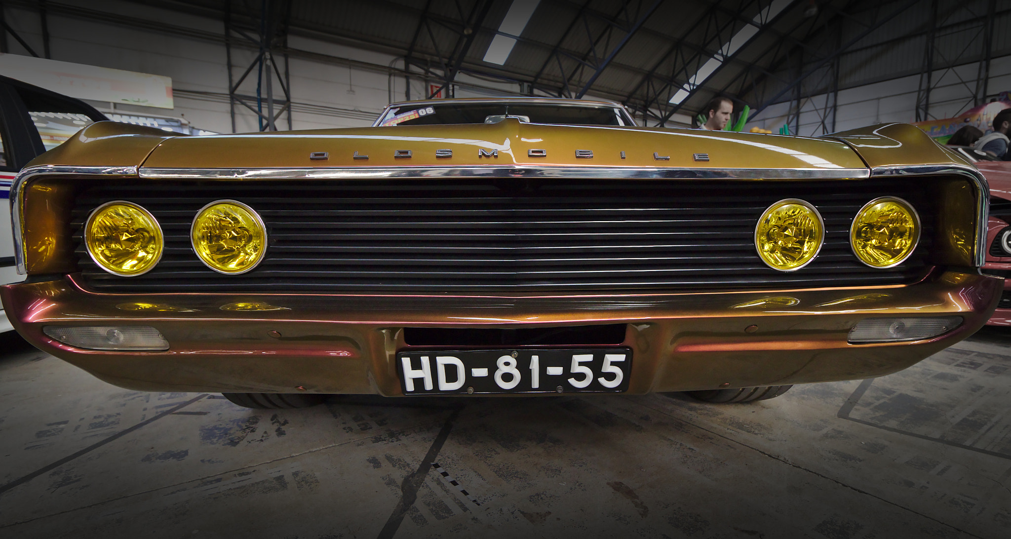 Canon EF-S 10-18mm F4.5–5.6 IS STM sample photo. Oldsmobile photography