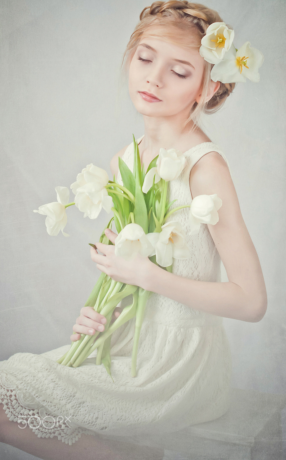 Sony Alpha DSLR-A330 + Sony DT 50mm F1.8 SAM sample photo. White photography
