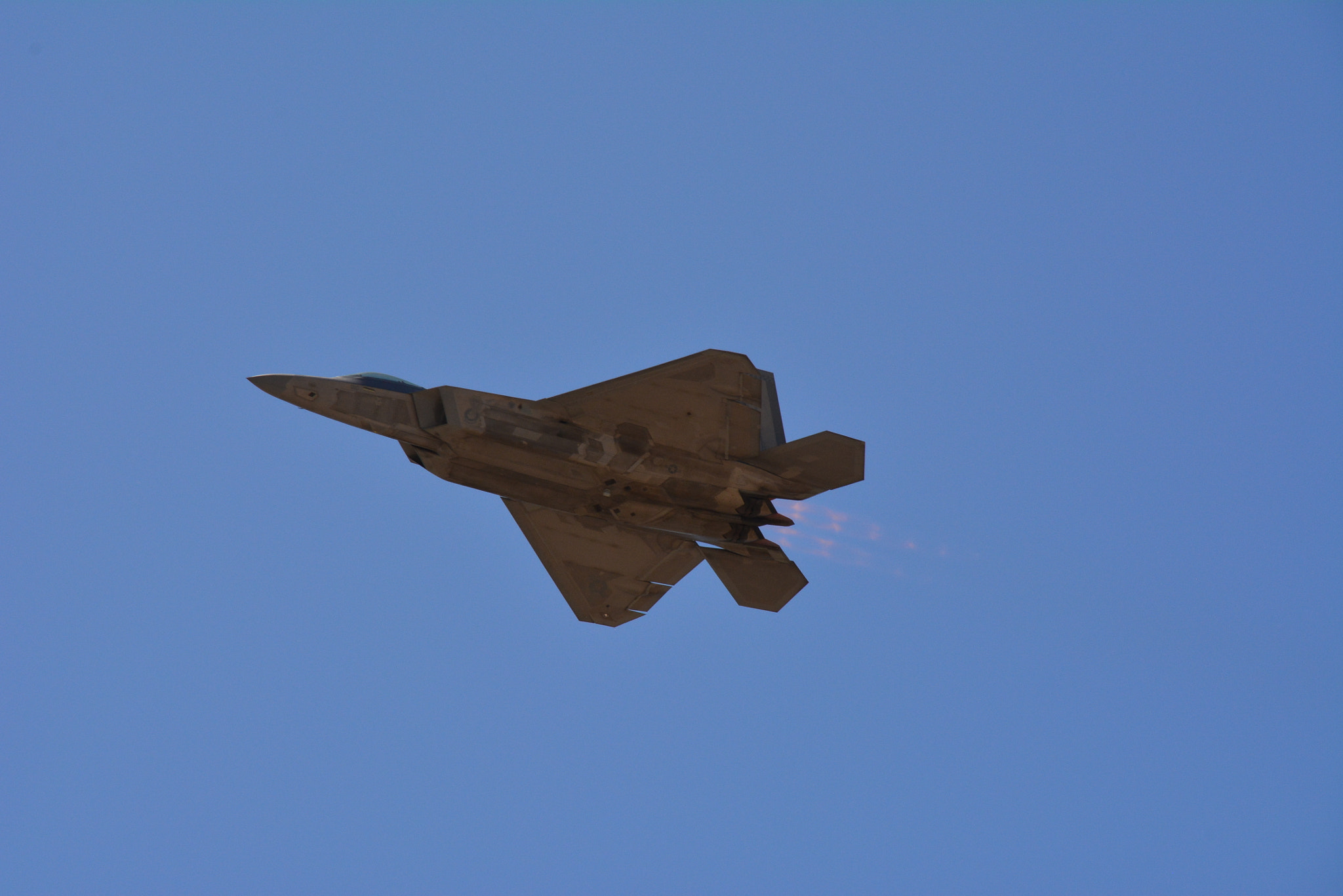 Sigma 18-200mm F3.5-6.3 DC OS HSM sample photo. Tucson air show 2016 photography