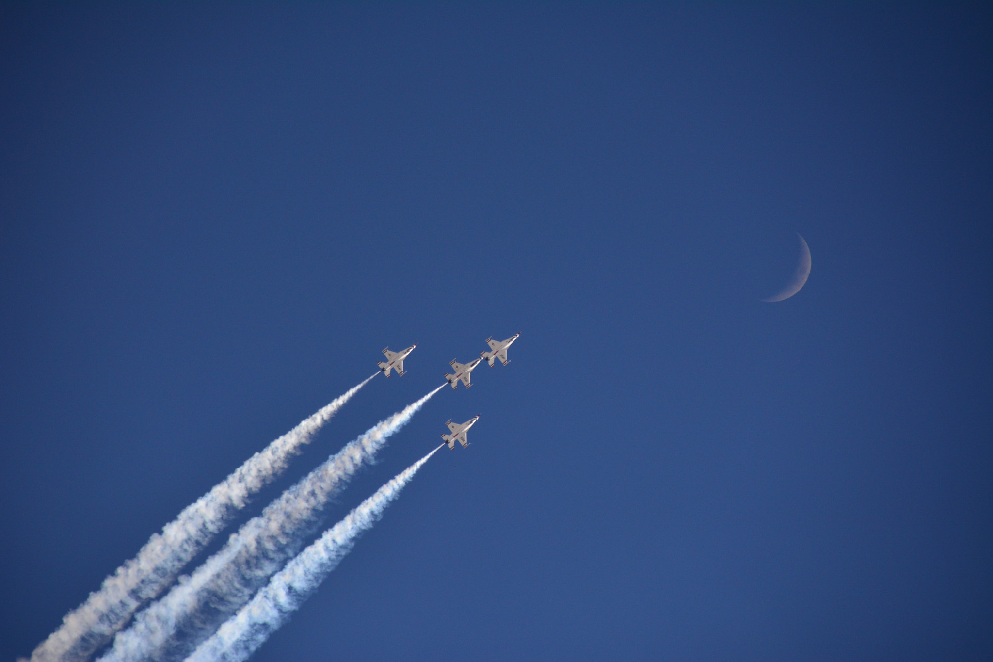 Sigma 18-200mm F3.5-6.3 DC OS HSM sample photo. Tucson air show 2016 photography