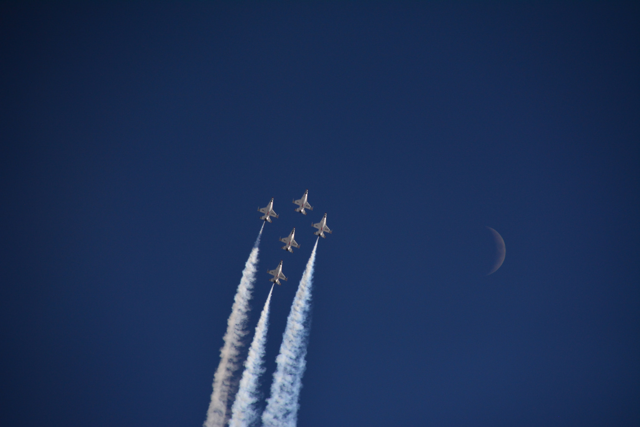 Sigma 18-200mm F3.5-6.3 DC OS HSM sample photo. Tucson air show 2016 photography