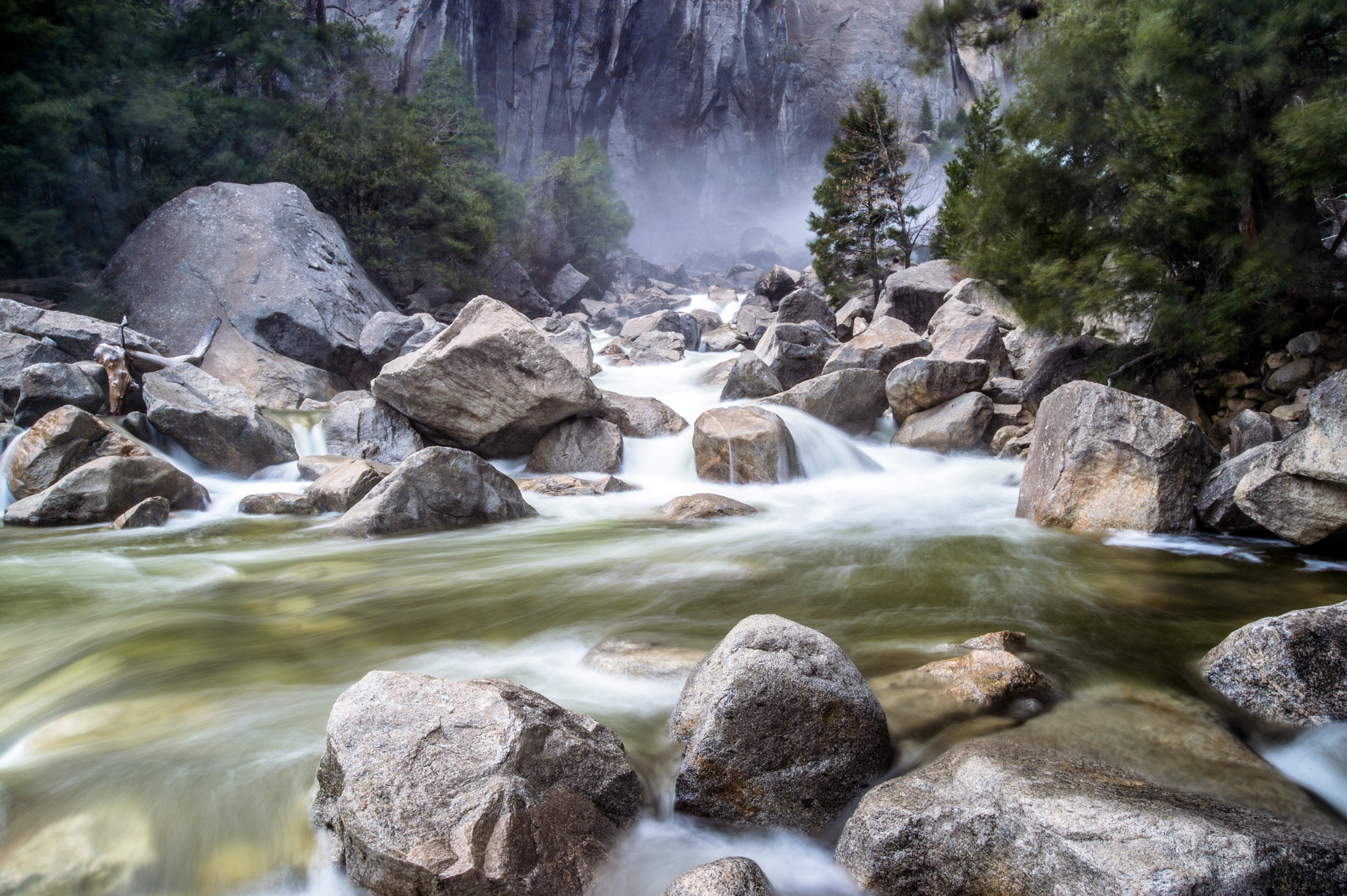 Nikon Df + Nikon AF-S Nikkor 18-35mm F3.5-4.5G ED sample photo. Yosemite rapids photography