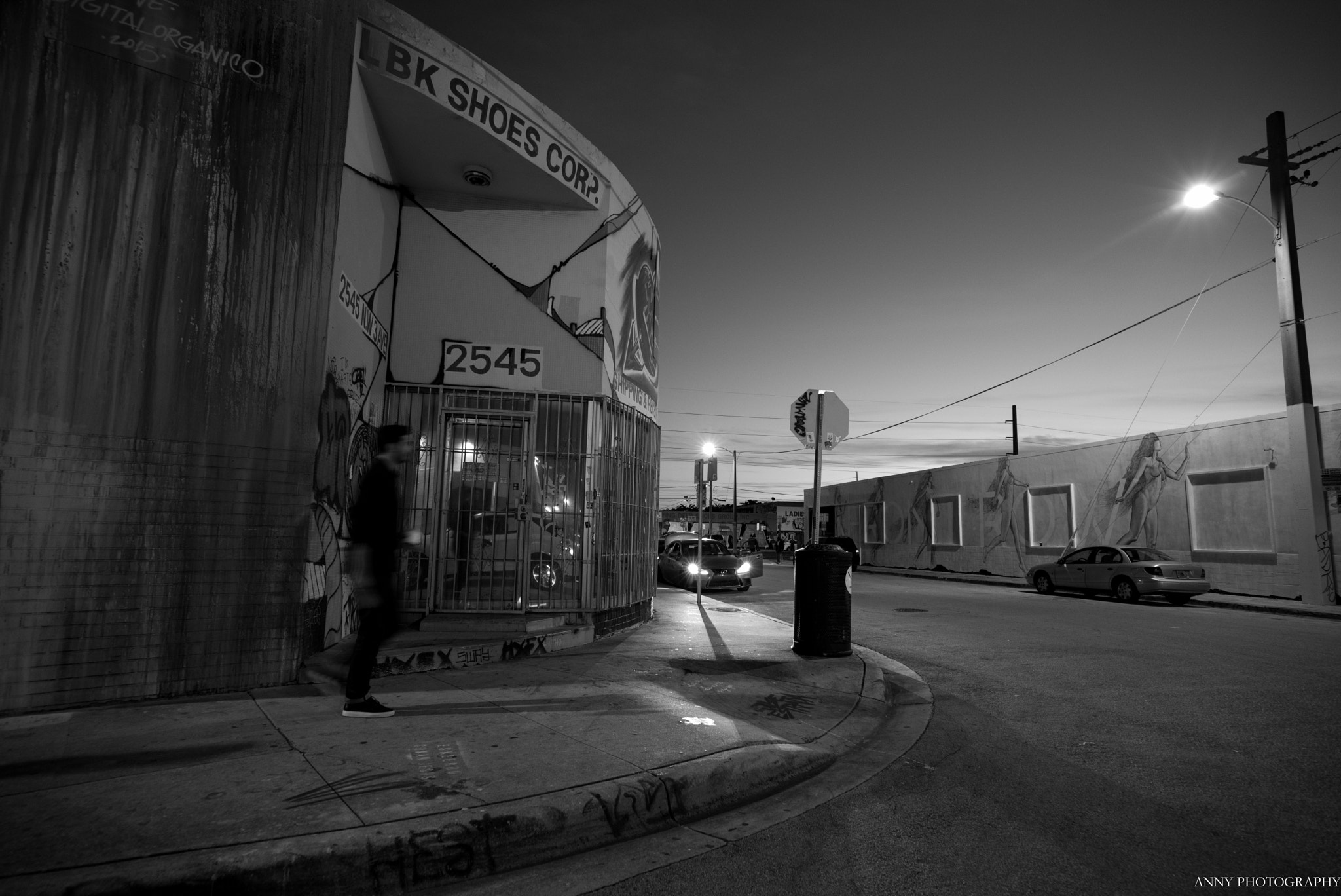 Leica Super-Elmar-M 18mm F3.8 ASPH sample photo. Adobe photography