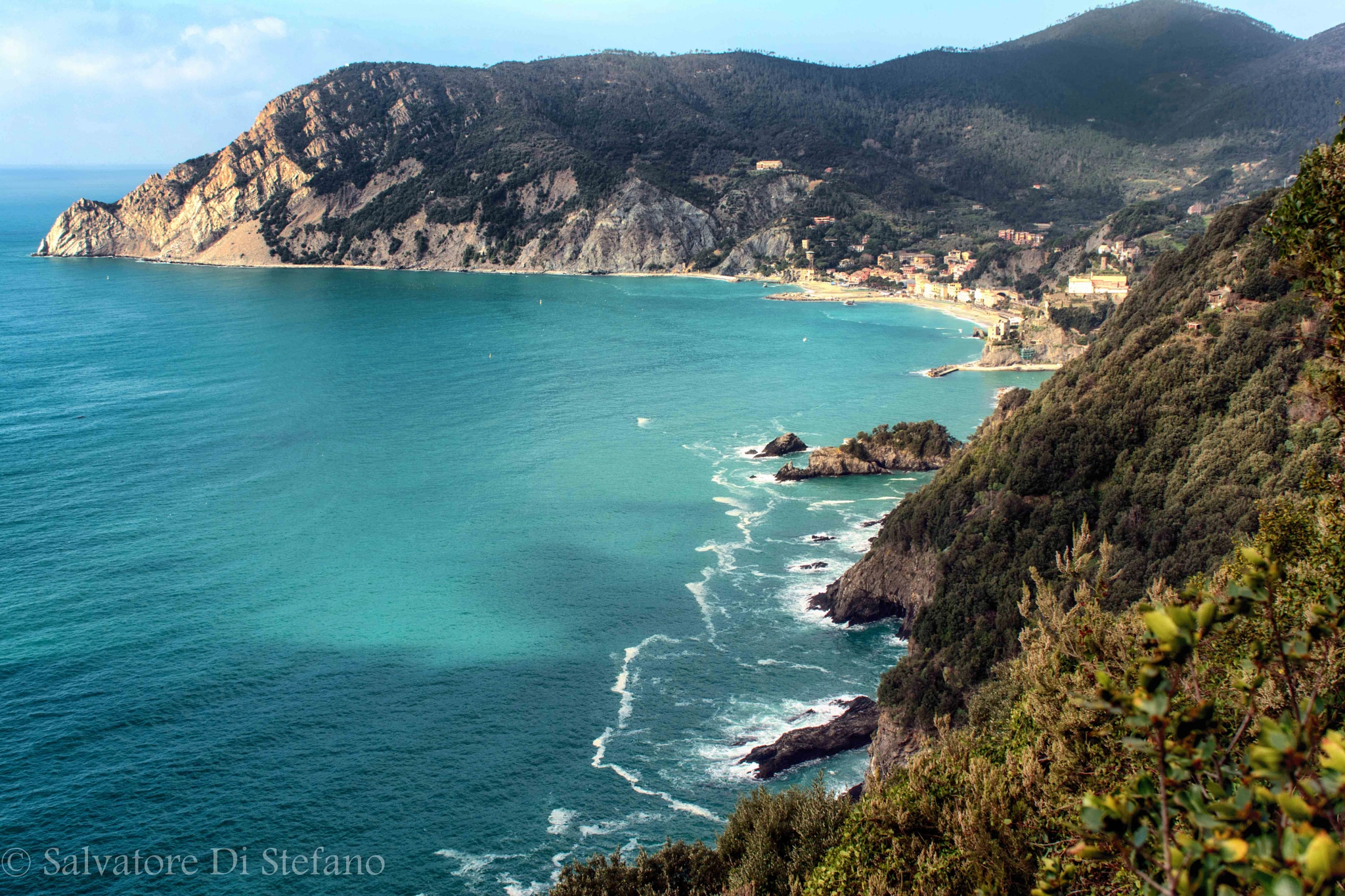 Nikon AF-S Nikkor 28-70mm F2.8 ED-IF sample photo. Monterosso al mare photography