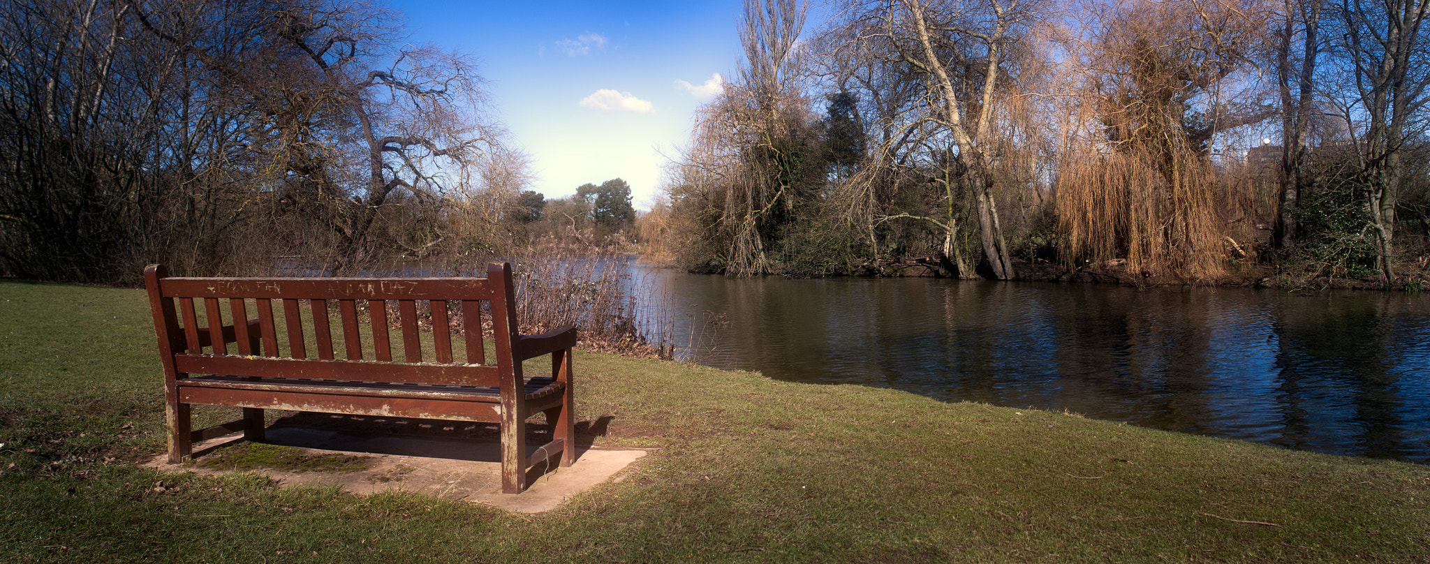 Nikon D80 + Nikon AF Nikkor 24mm F2.8D sample photo. The bench photography