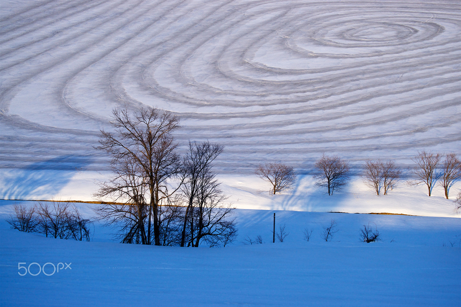Sony 70-300mm F4.5-5.6 G SSM sample photo. Snow melting art photography