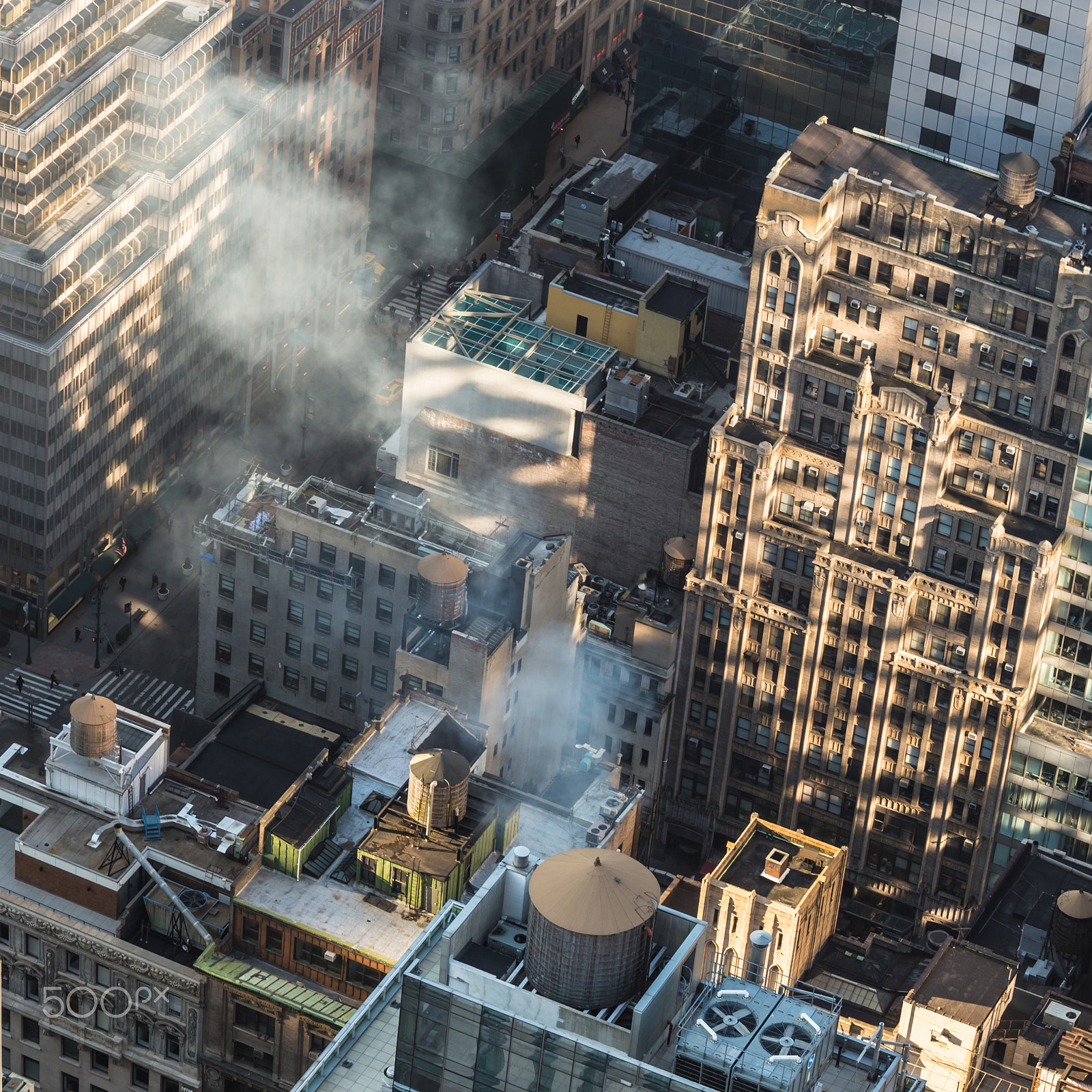 Canon EF 70-200mm F4L IS USM sample photo. New york city, manhattan rooftops in sunrise. photography