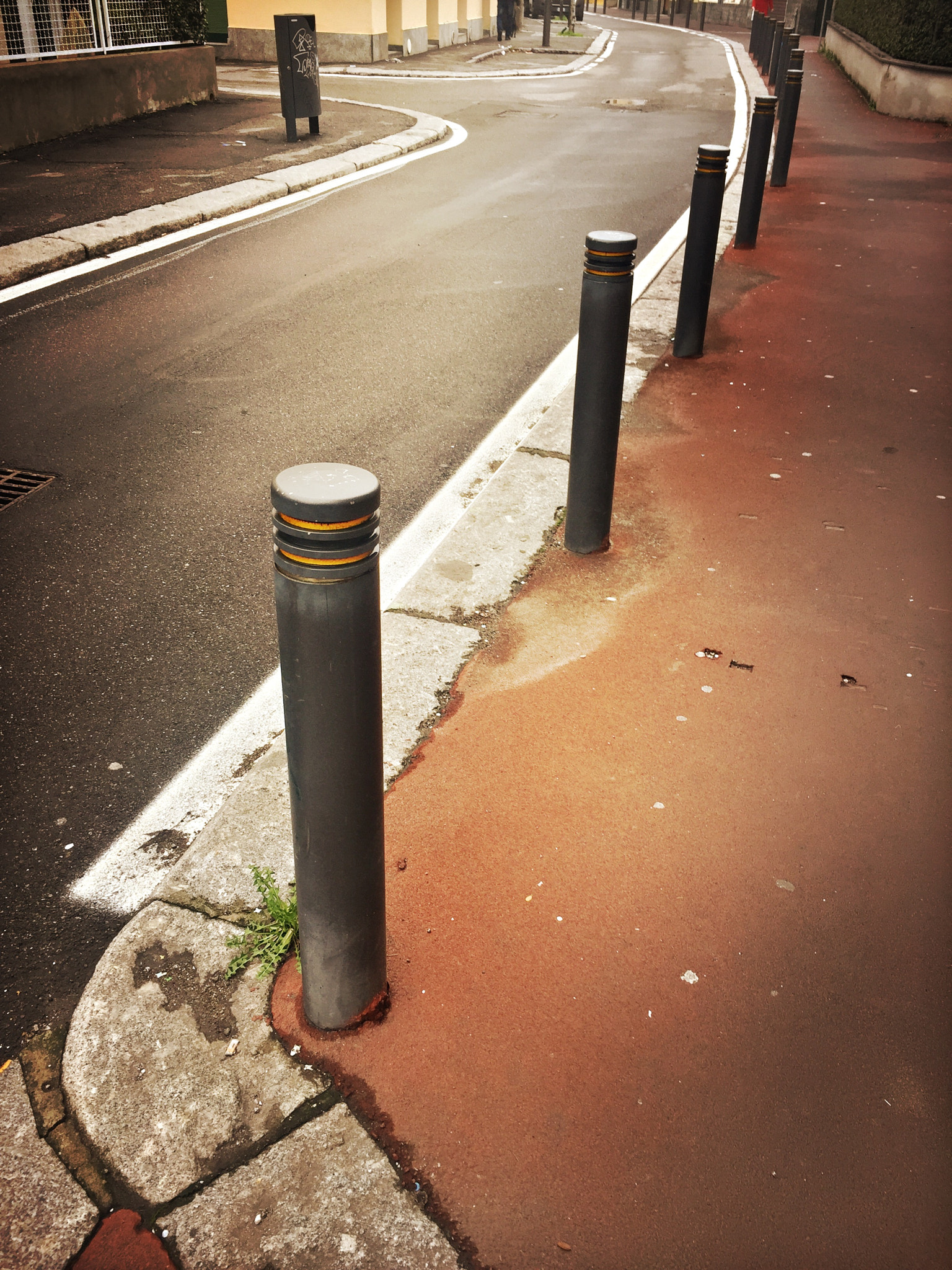 Hipstamatic 311 sample photo. Hdr photography
