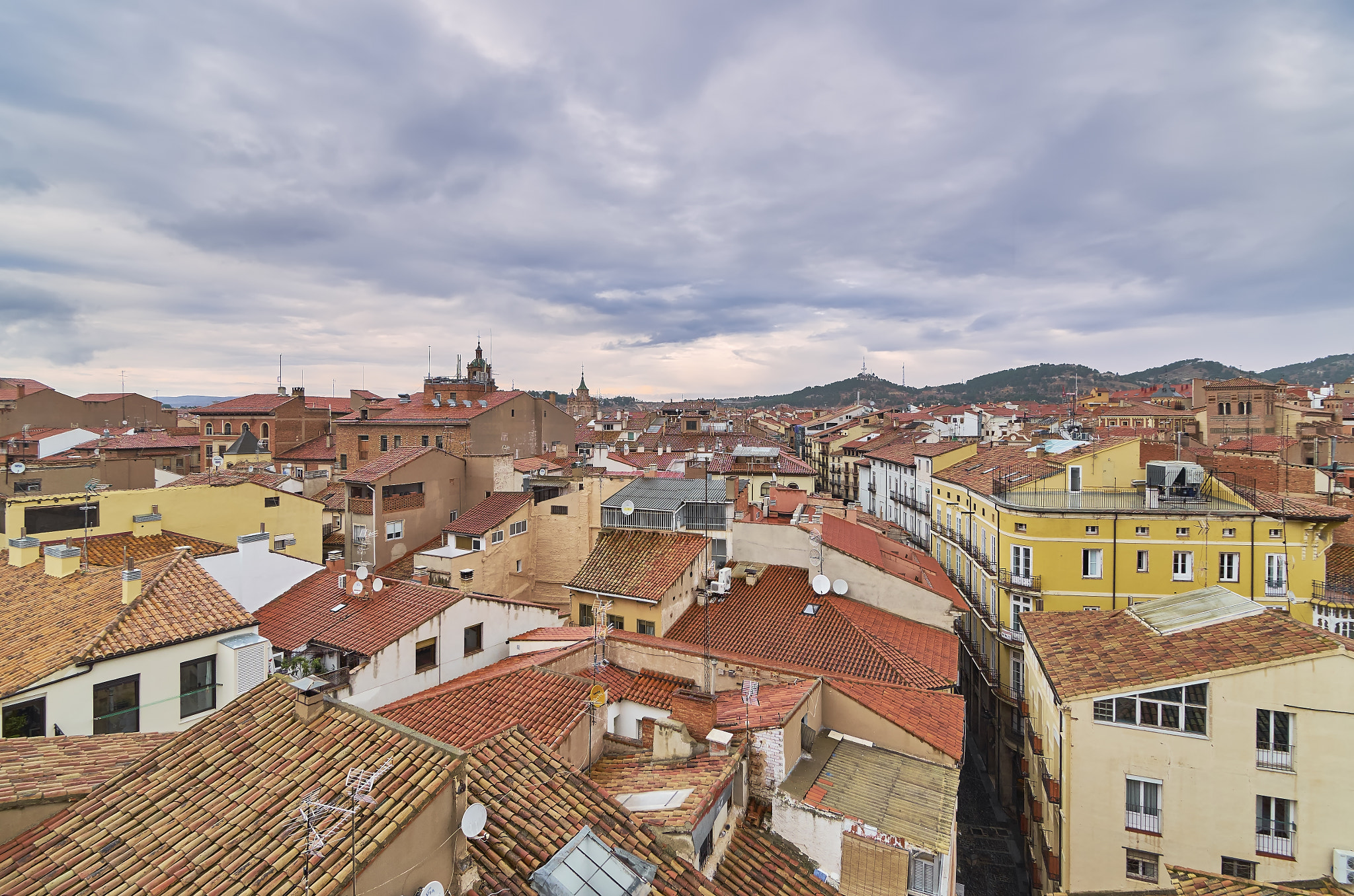 Fujifilm X-T1 + Tokina AT-X Pro 11-16mm F2.8 DX II sample photo. Teruel photography