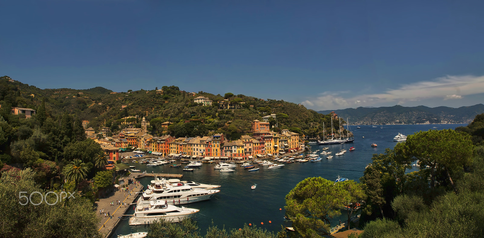 Sigma 14mm F2.8 EX Aspherical HSM sample photo. Portofino/italy.. photography