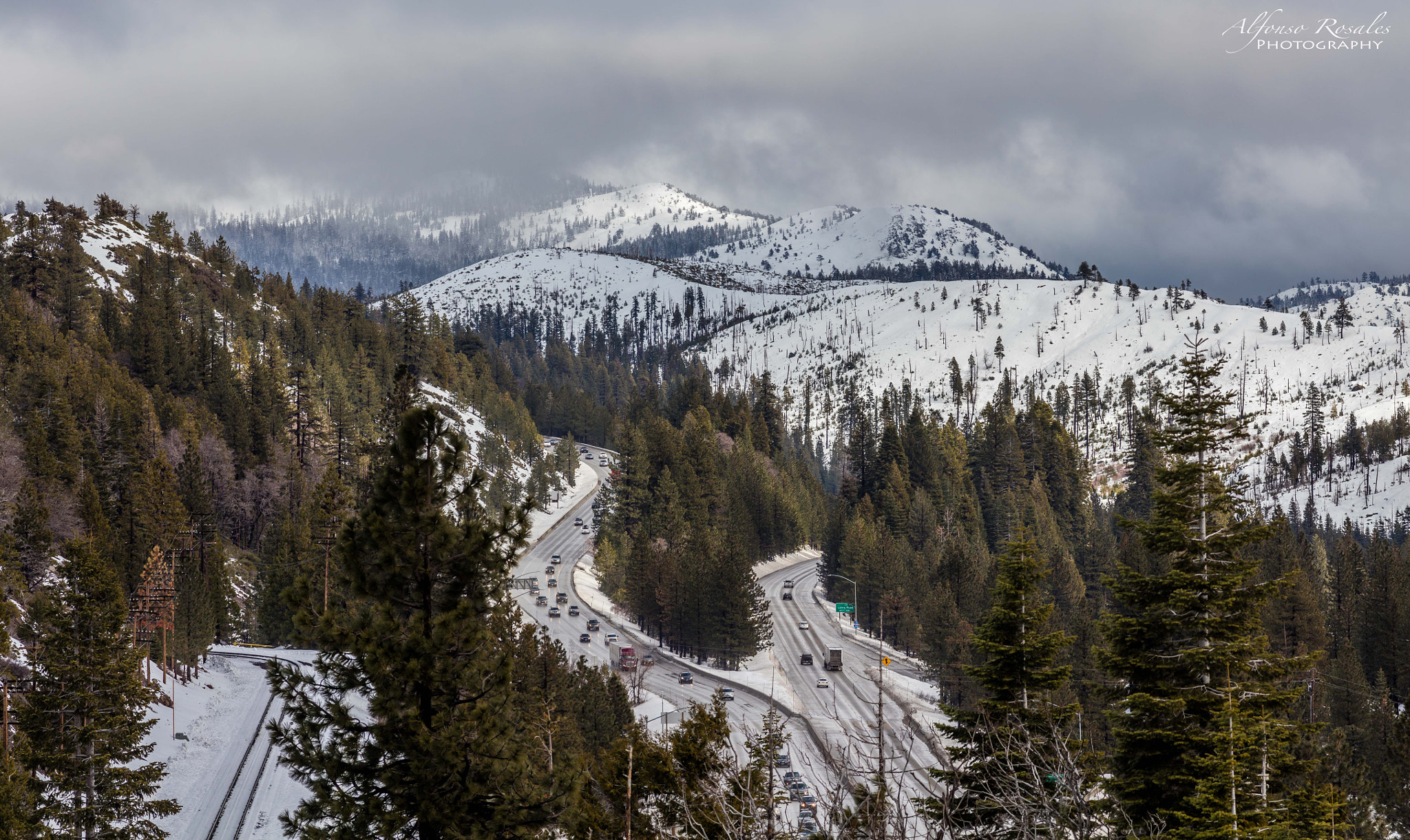 Canon EOS 5DS + Canon EF 200mm f/2.8L sample photo. Winter photography