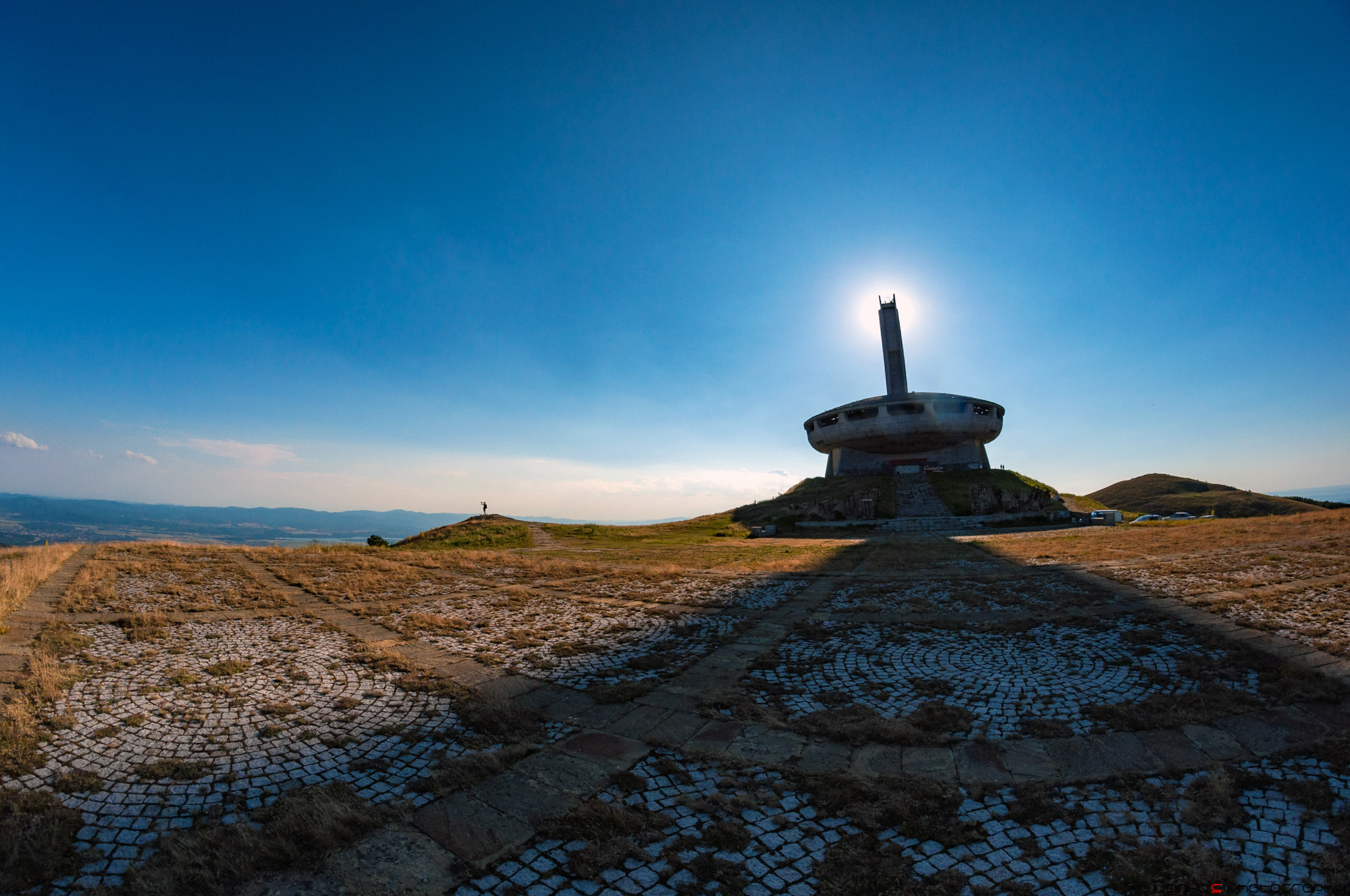 Nikon D90 + Samyang 8mm F3.5 Aspherical IF MC Fisheye sample photo. Little selfie photography