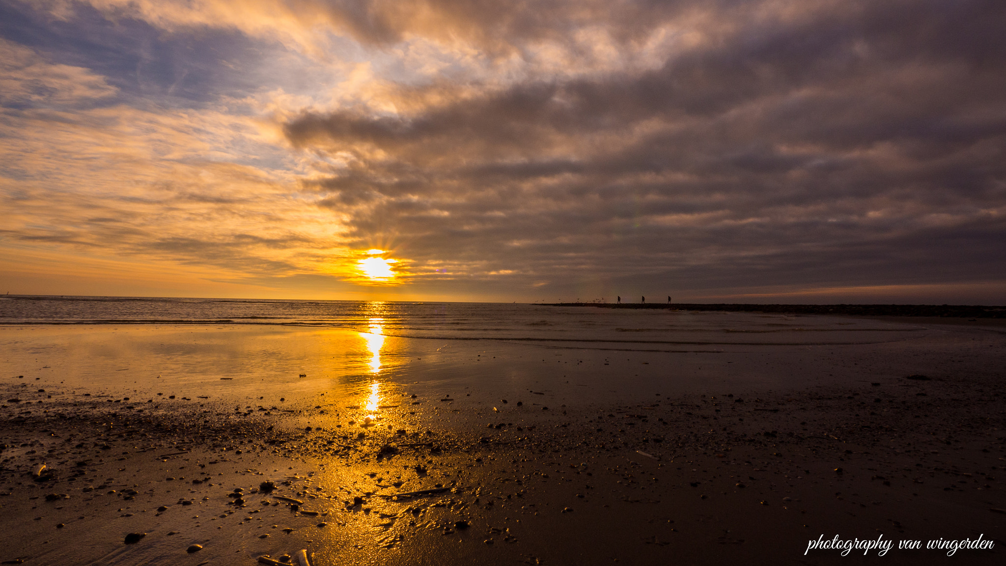 Olympus OM-D E-M10 II + Panasonic Lumix G Vario 7-14mm F4 ASPH sample photo. Texel photography