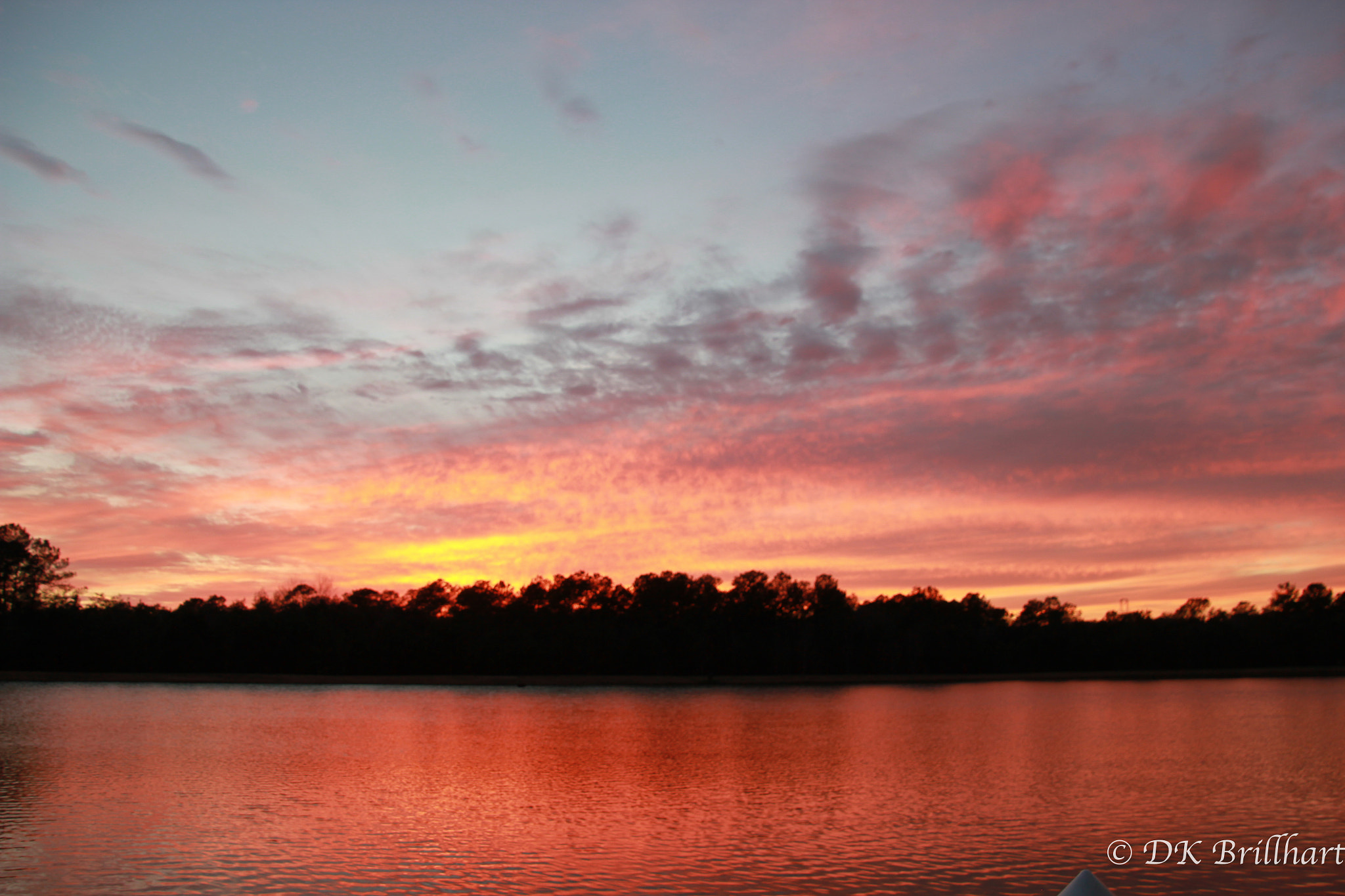 Canon EOS 550D (EOS Rebel T2i / EOS Kiss X4) sample photo. Red sunset.jpg photography