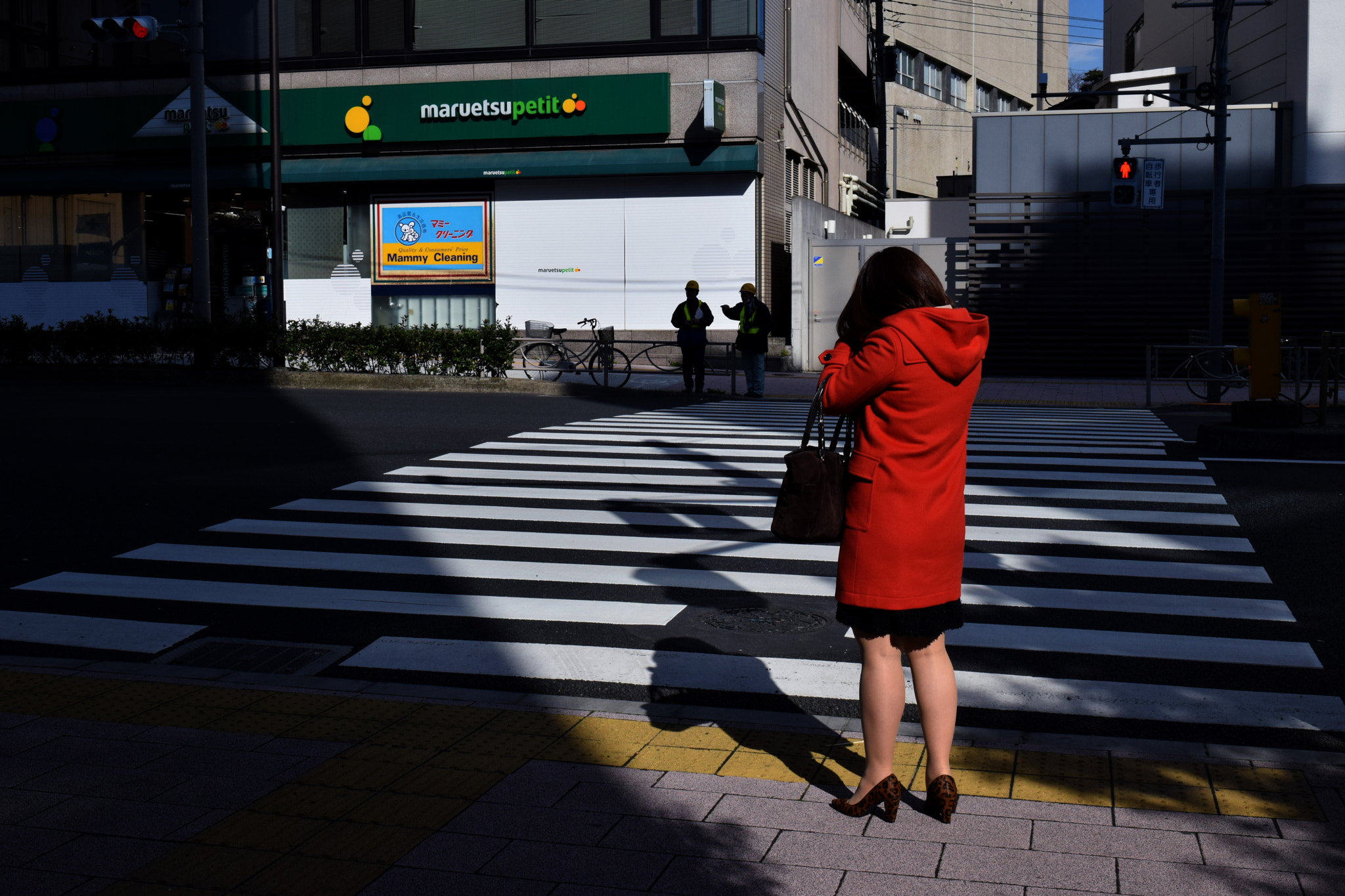 Sigma 18-200mm F3.5-6.3 II DC OS HSM sample photo. The lady in red photography