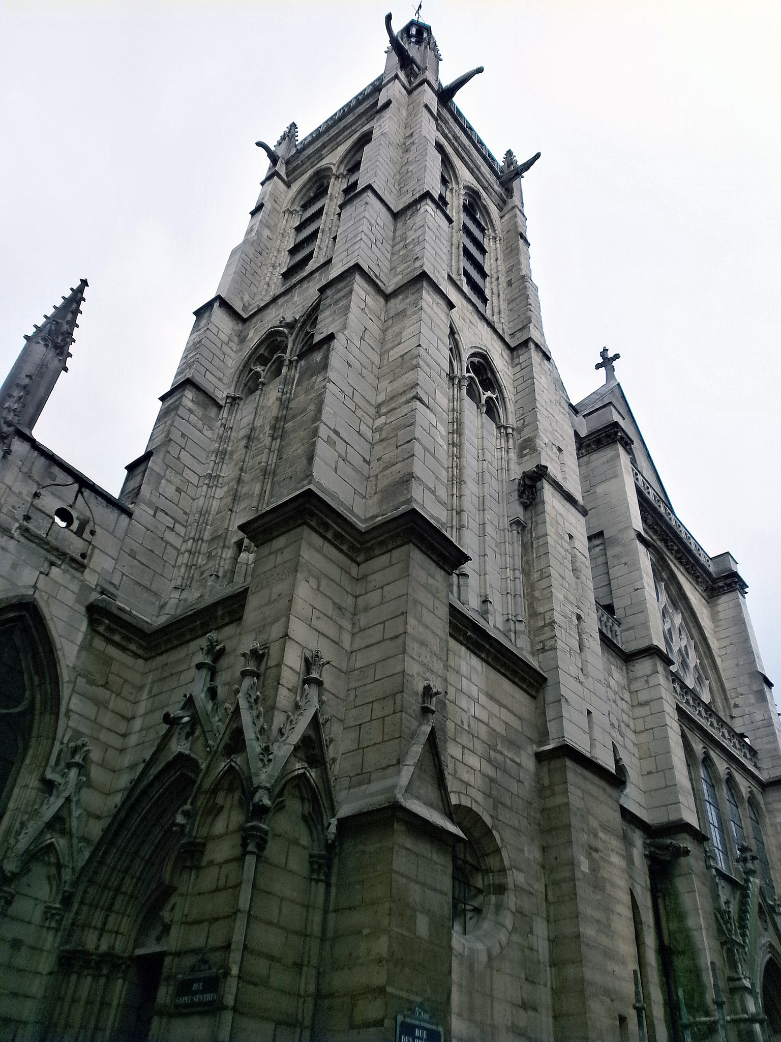 Olympus VG110,D700 sample photo. View to cathedral in paris photography