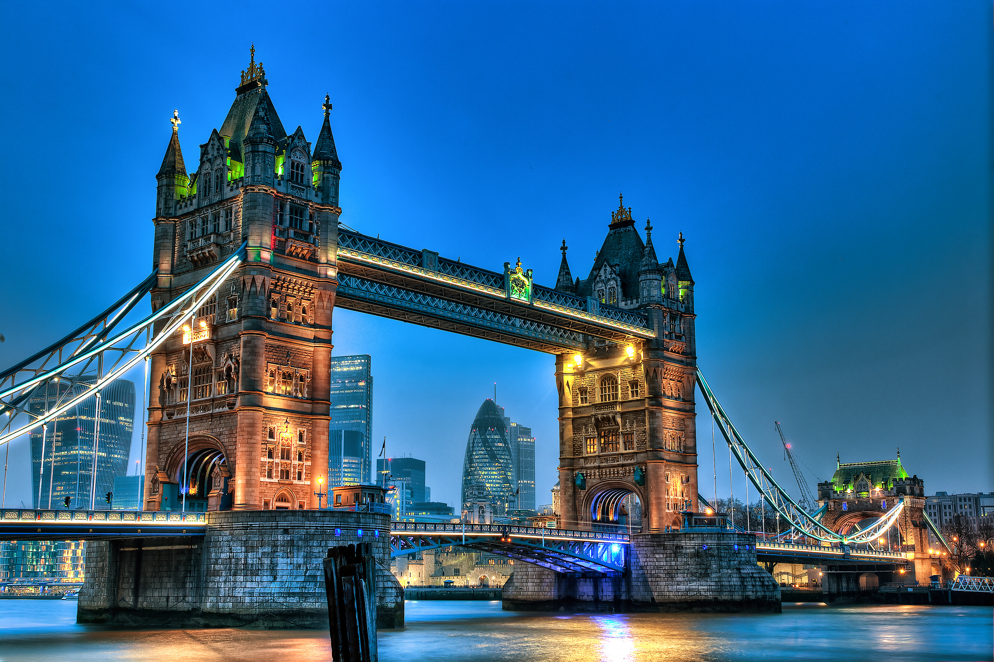Canon EOS-1D Mark III sample photo. Tower bridge 2 photography