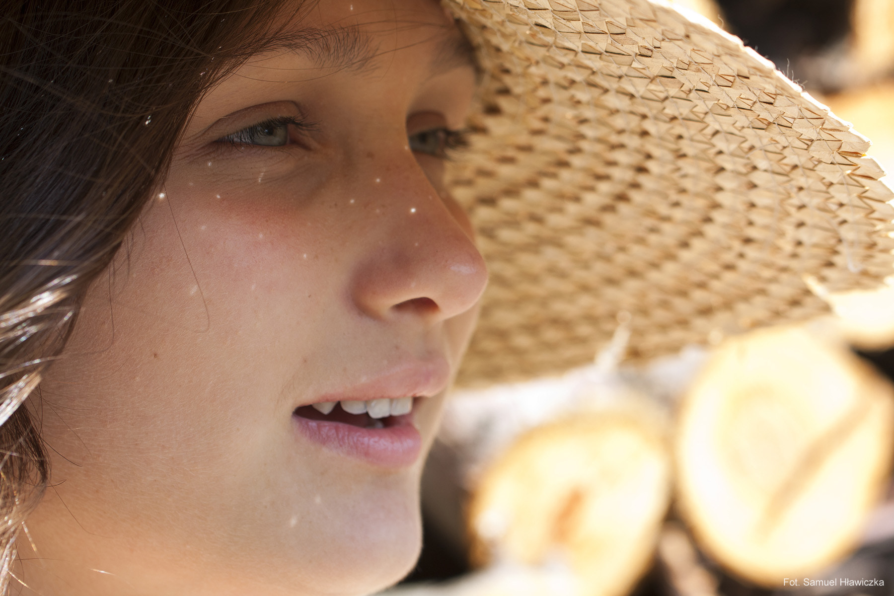 Canon EOS 40D + Canon EF 100mm F2.8L Macro IS USM sample photo. Marta photography