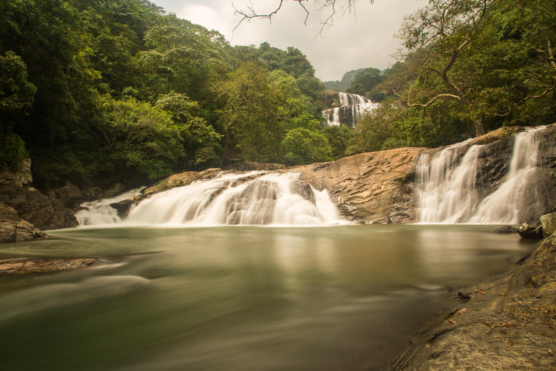 Sony a6000 + Sony DT 16-50mm F2.8 SSM sample photo. Rathna wasserfall photography