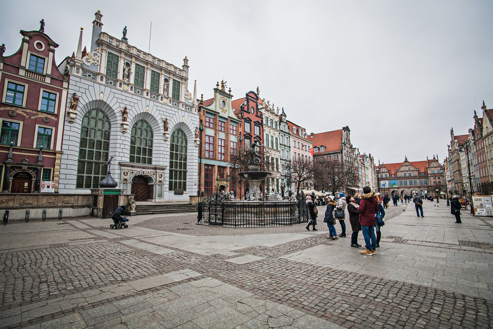 Canon EOS 5D + Tamron SP AF 17-35mm F2.8-4 Di LD Aspherical (IF) sample photo. Gdańsk, poland photography