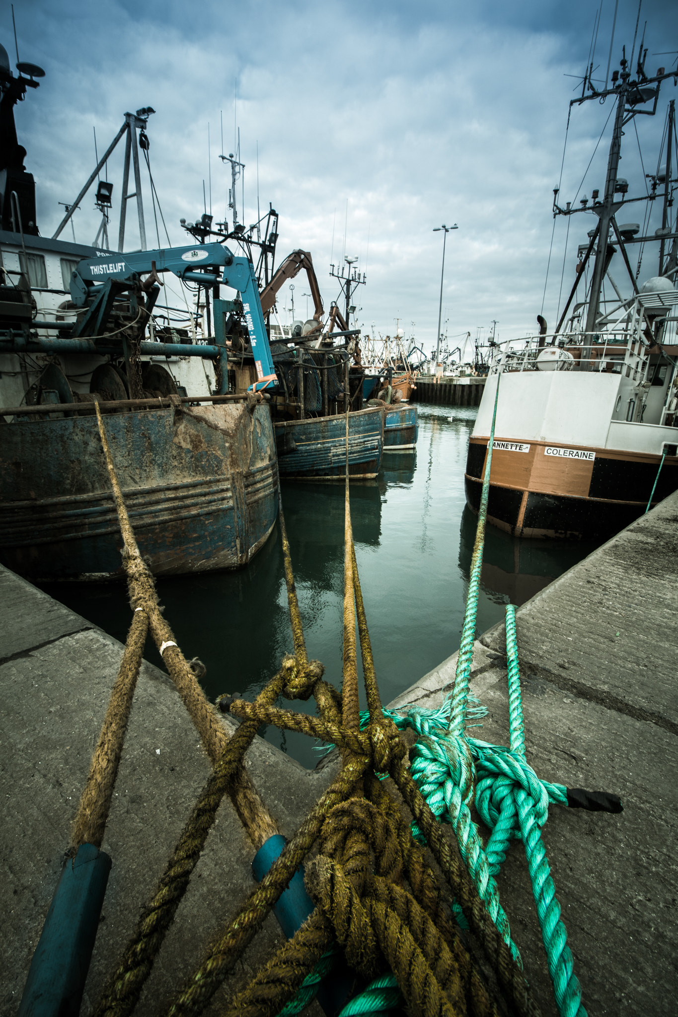 Canon EF-S 10-18mm F4.5–5.6 IS STM sample photo. Tied up boats photography