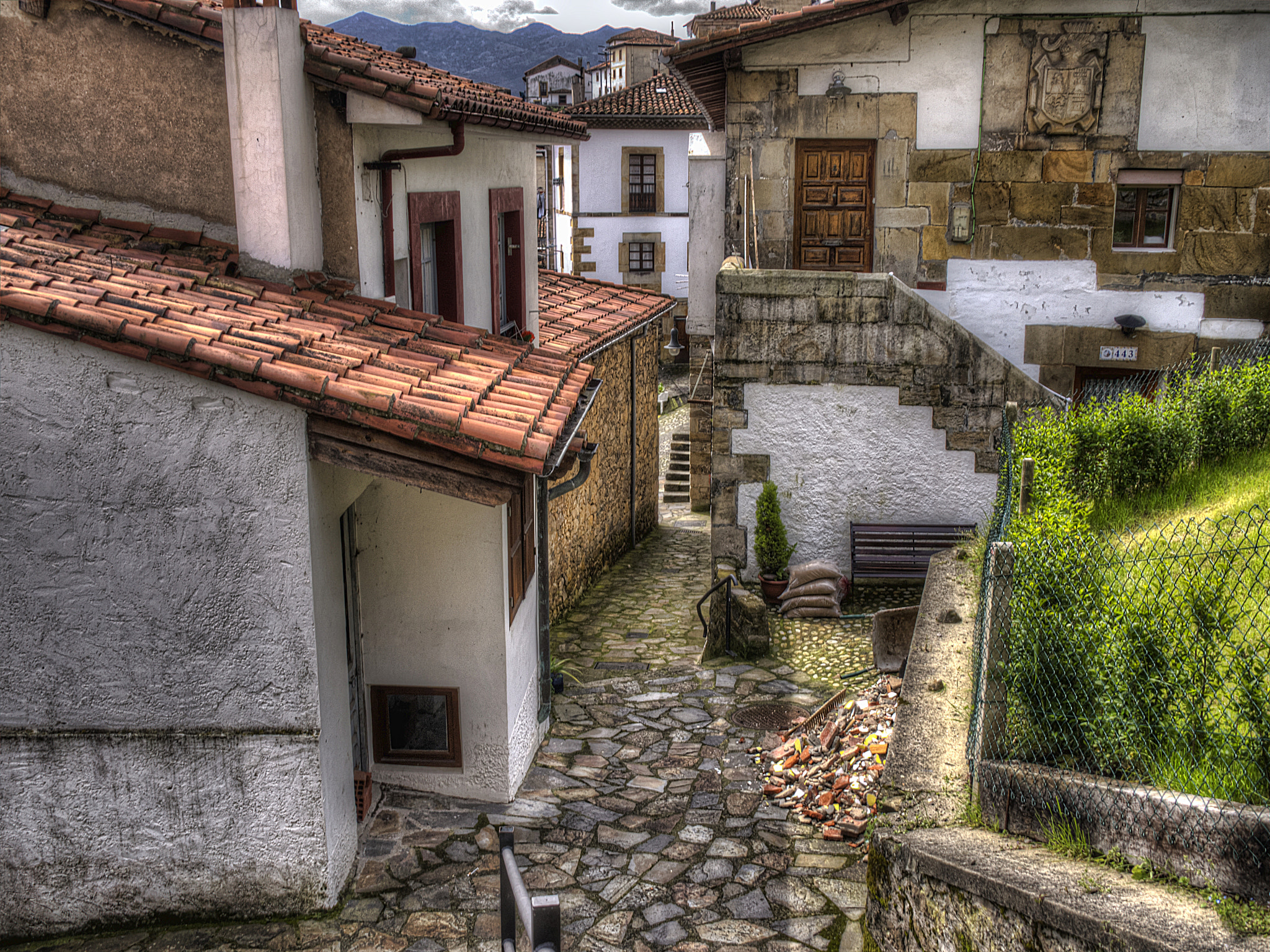Olympus PEN E-PL1 sample photo. Lastres photography