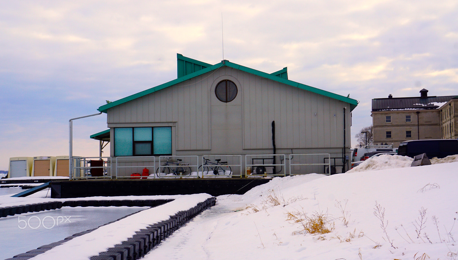 Tamron 18-200mm F3.5-6.3 Di III VC sample photo. House on ice photography