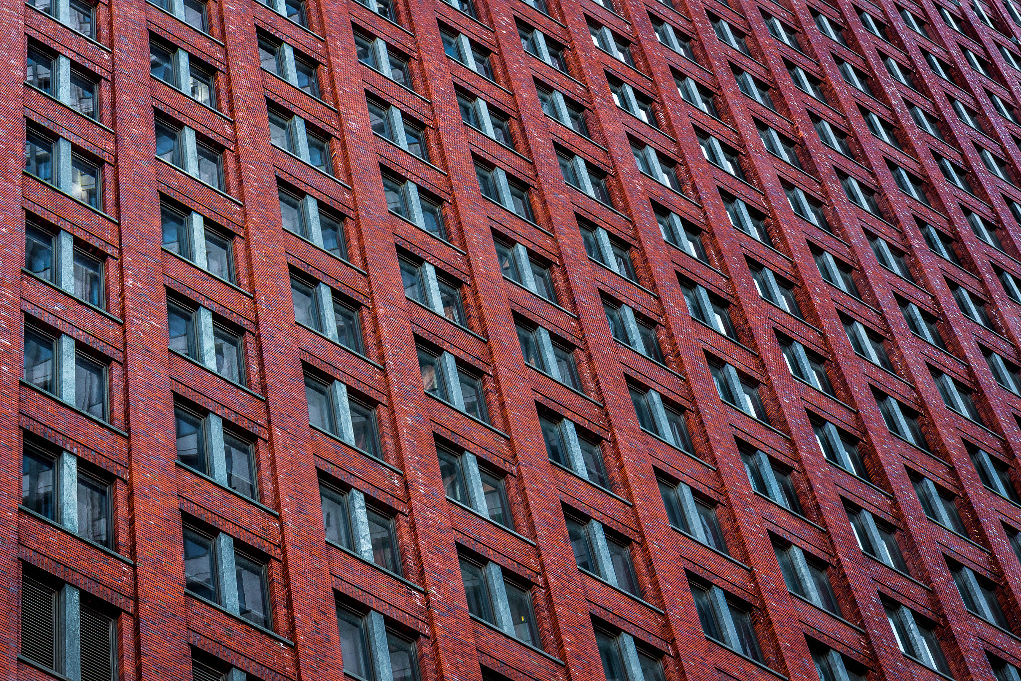 Canon EF 24-70mm F4L IS USM sample photo. Windows photography