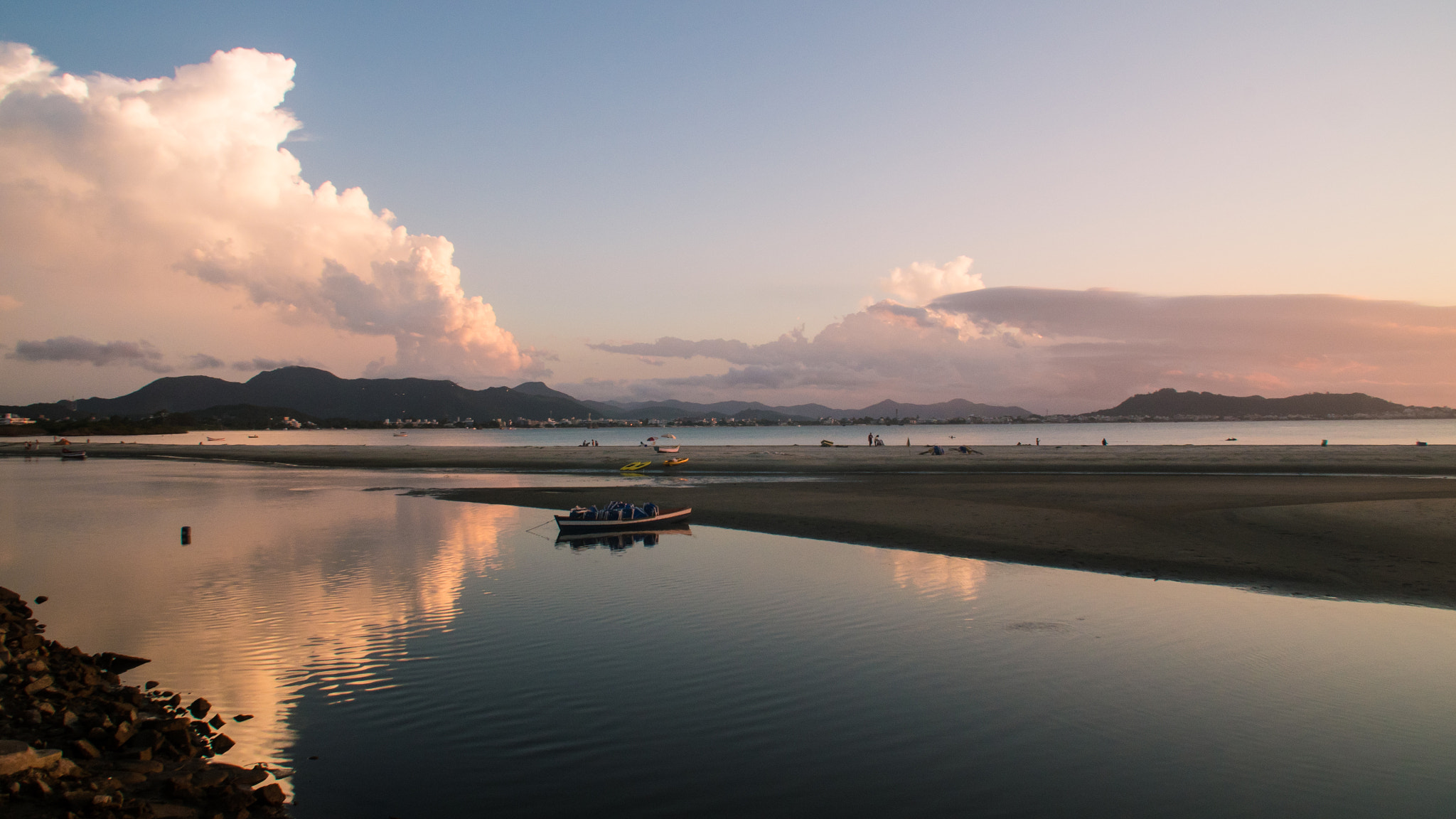Panasonic Lumix DMC-GH4 sample photo