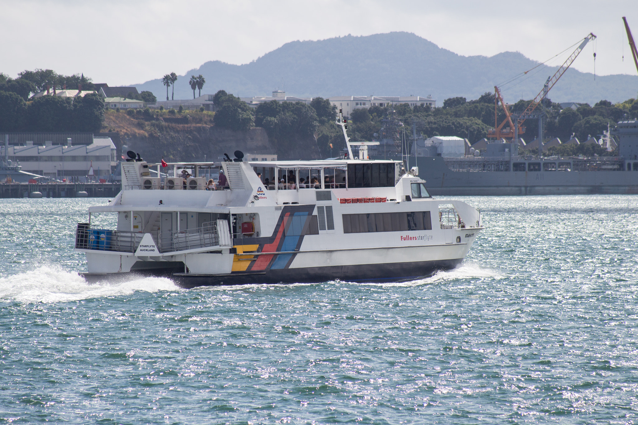Canon EF 80-200mm F4.5-5.6 II sample photo. Fullers auckland ferry starflyte photography